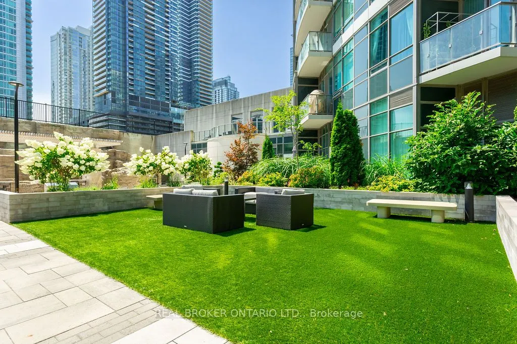 361 Front Street W, #709