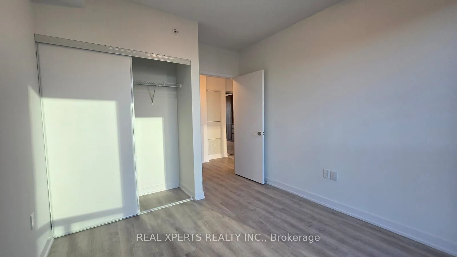 15 Richardson Street, #1312