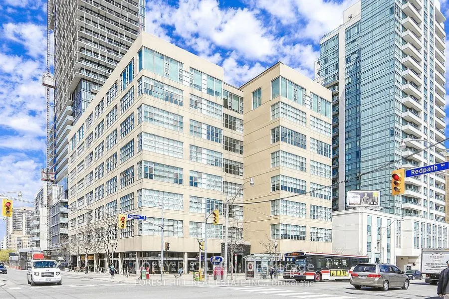 188 Eglinton Avenue E, #PH08