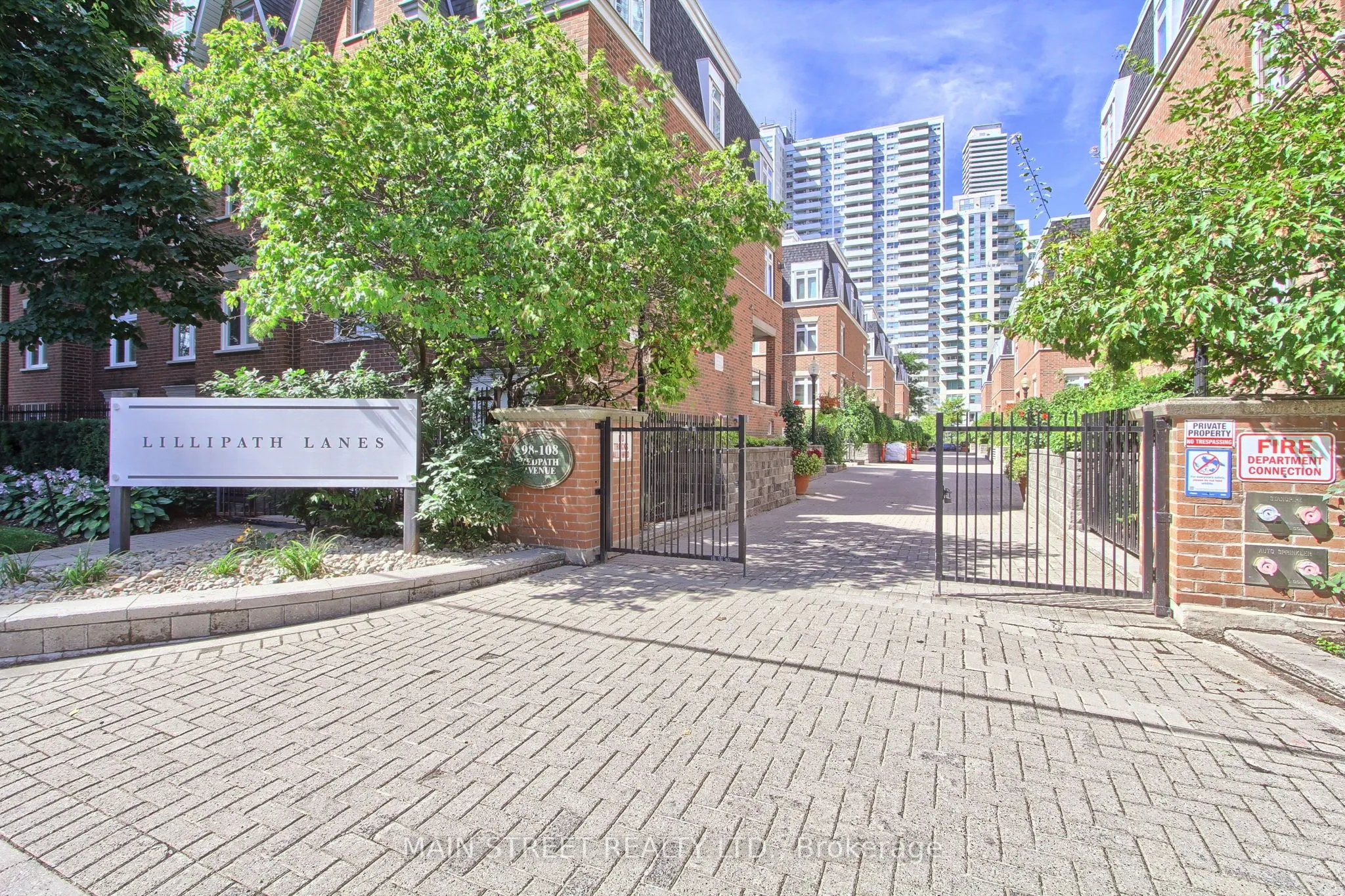 108 Redpath Avenue, #25