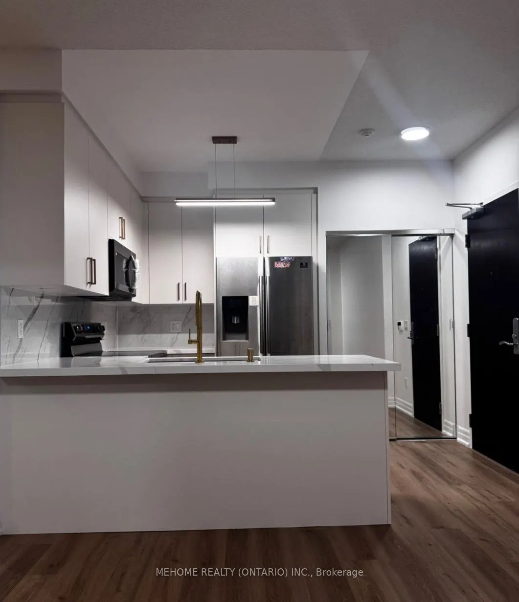 35 Balmuto Street, #3010