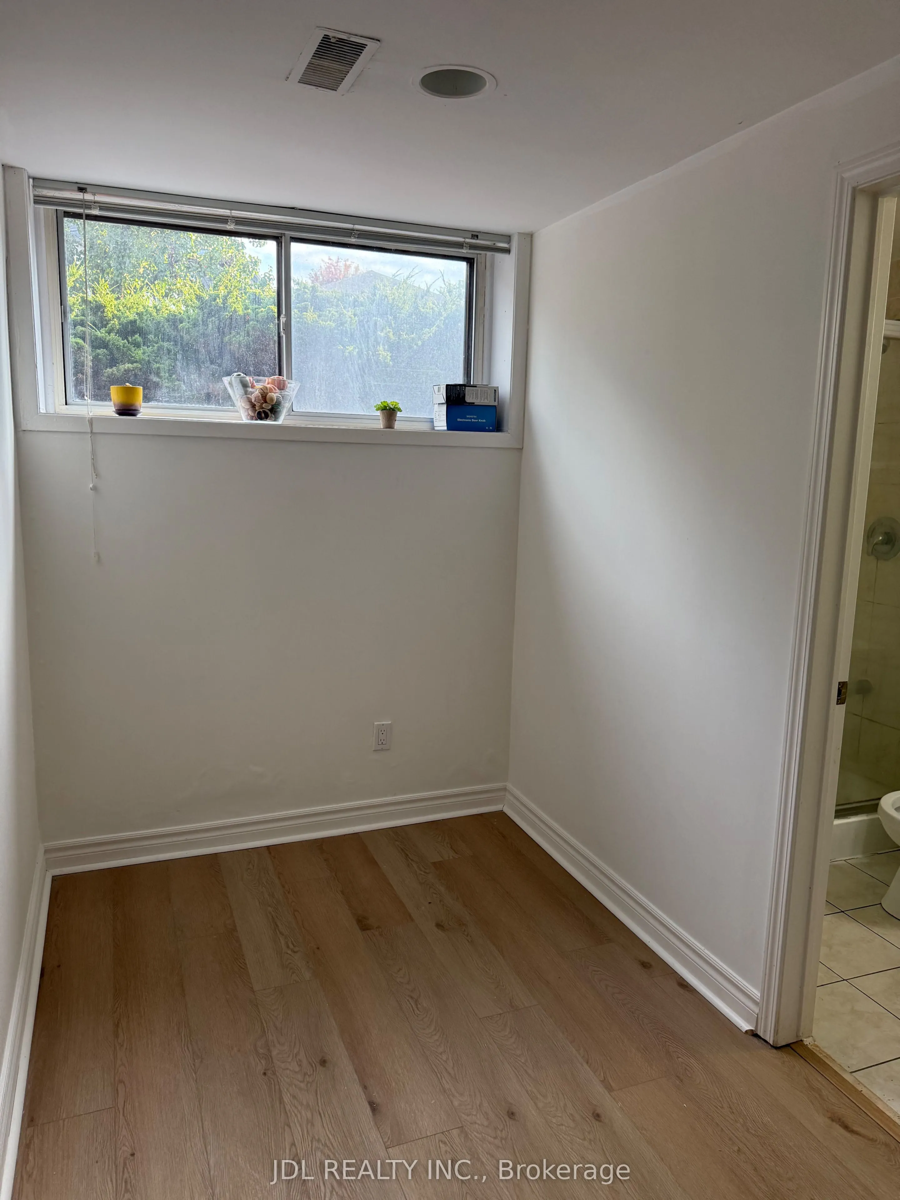 20 Maureen Drive, #BSMT