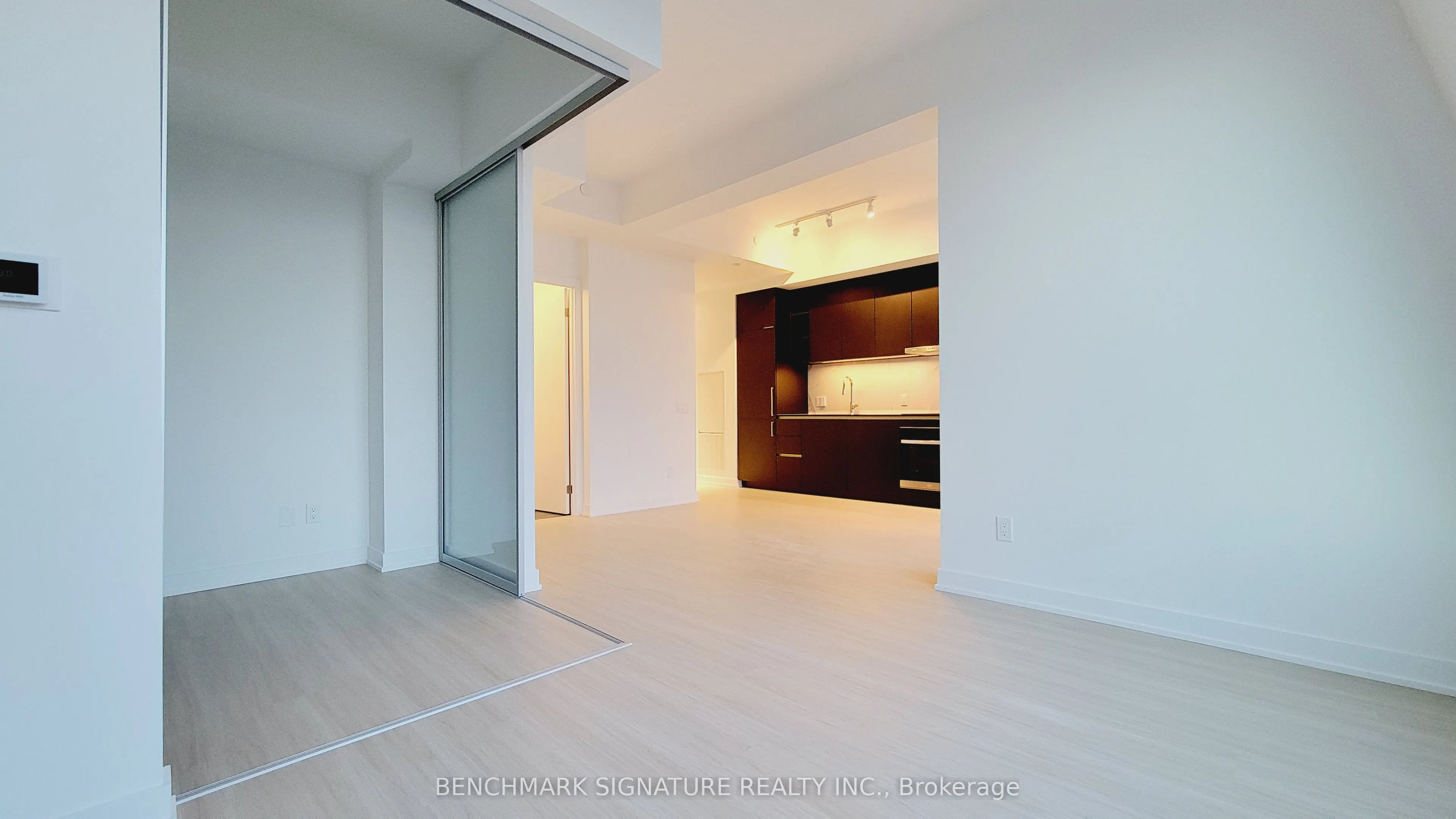 8 Wellesley Street W, #6007