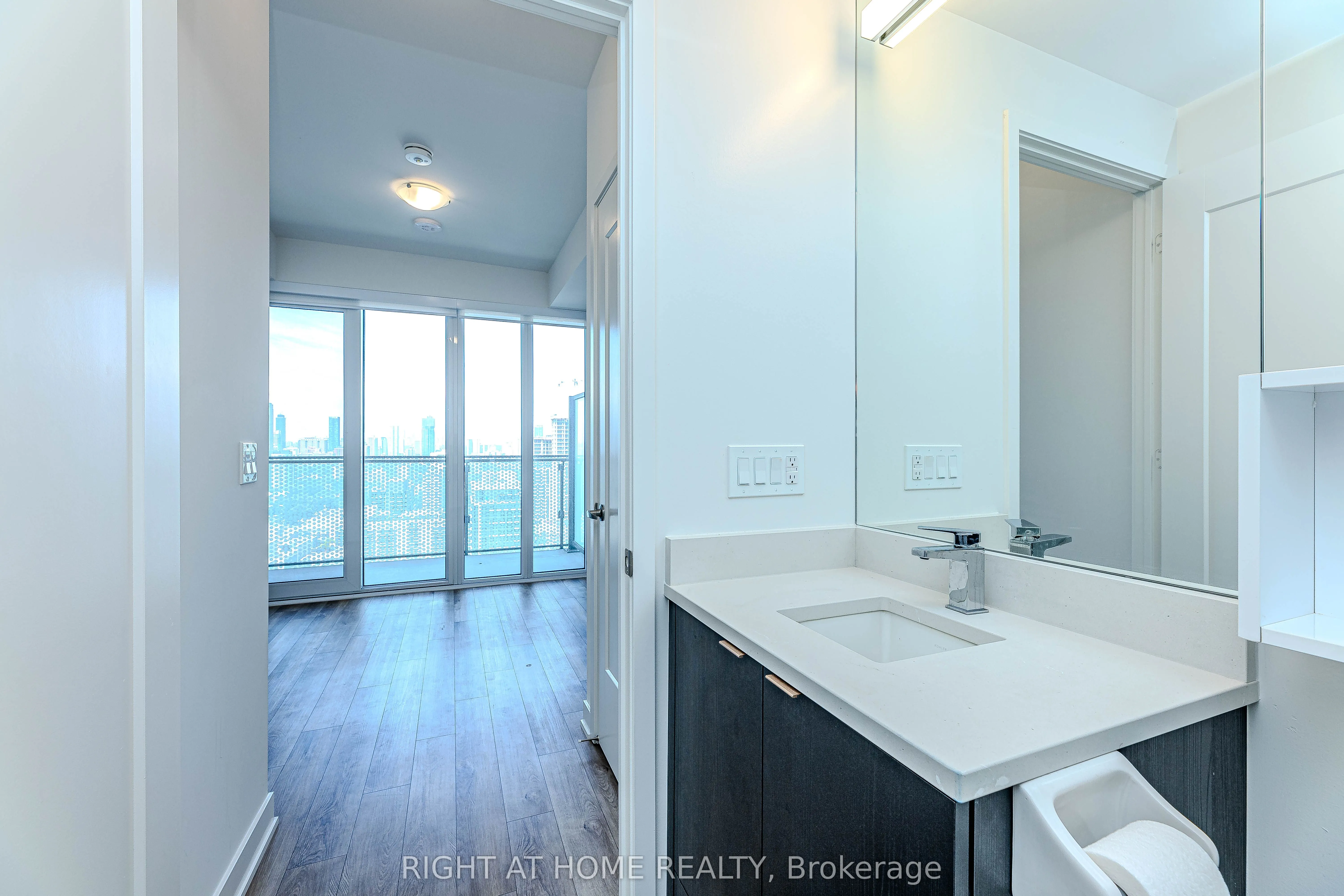 70 Princess Street, #2616