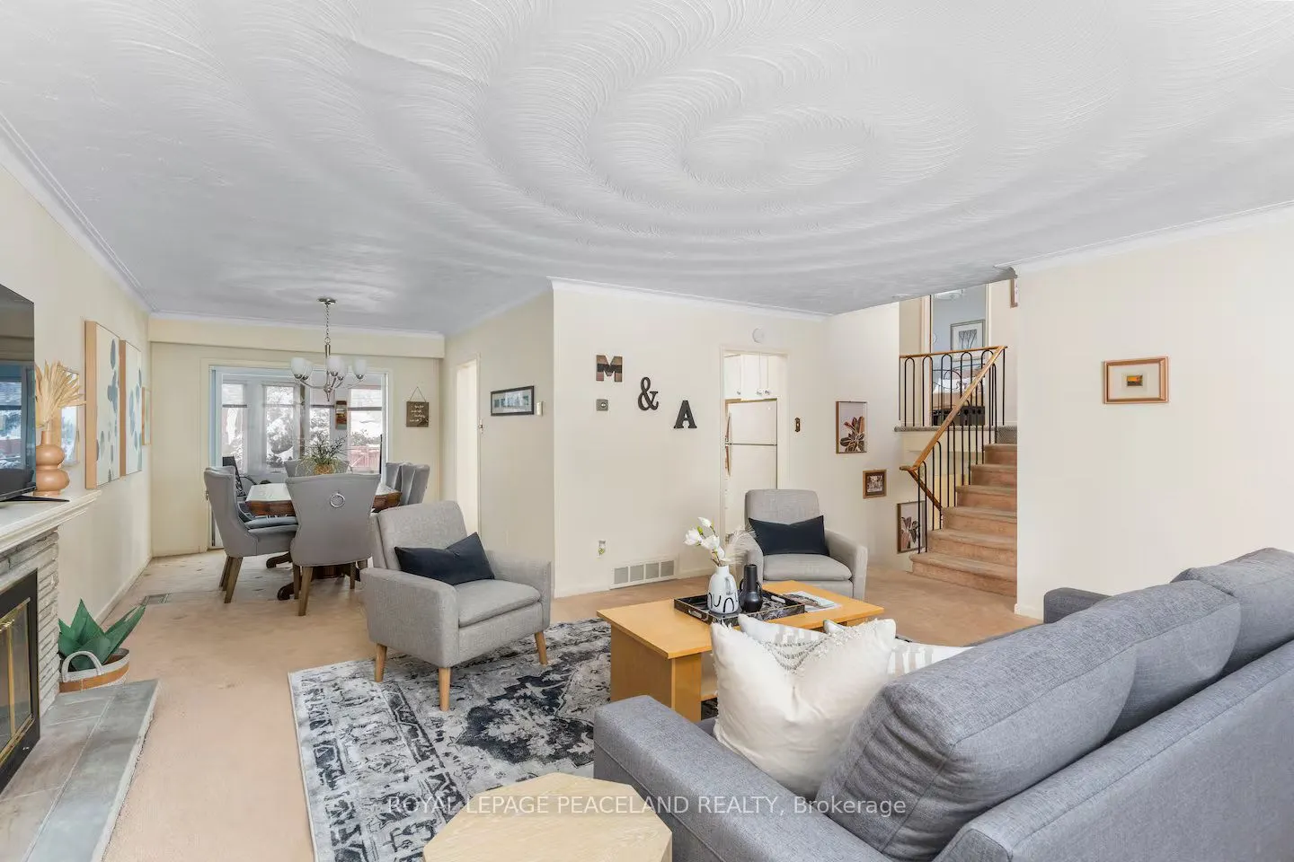 14 whitelock Crescent