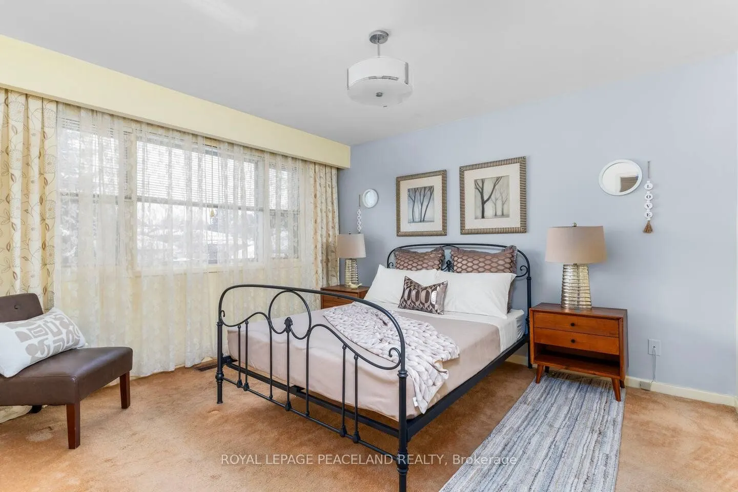 14 whitelock Crescent