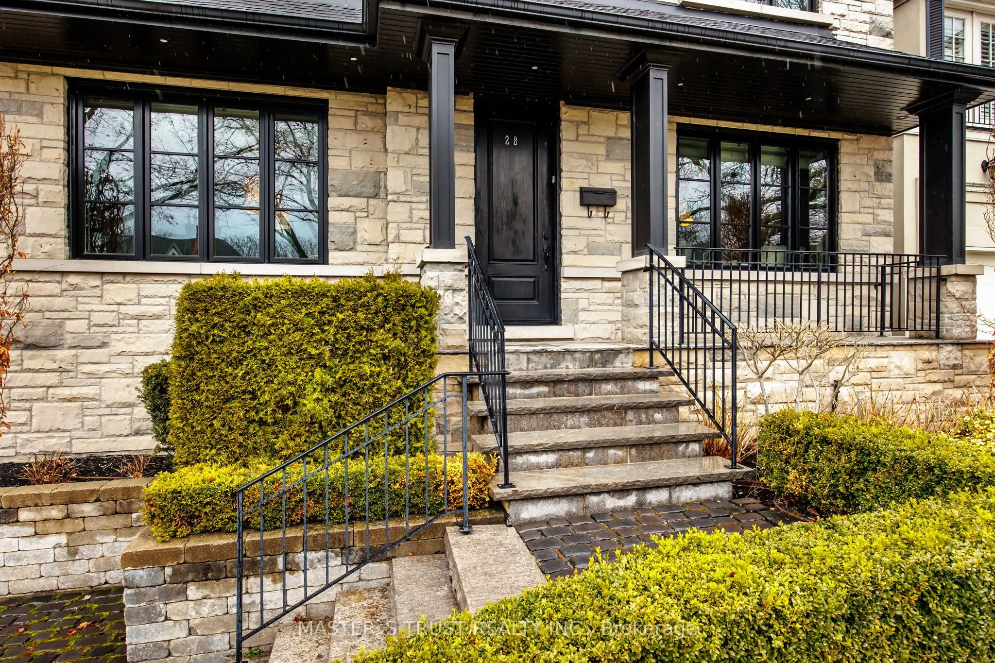 28 Forest Ridge Drive