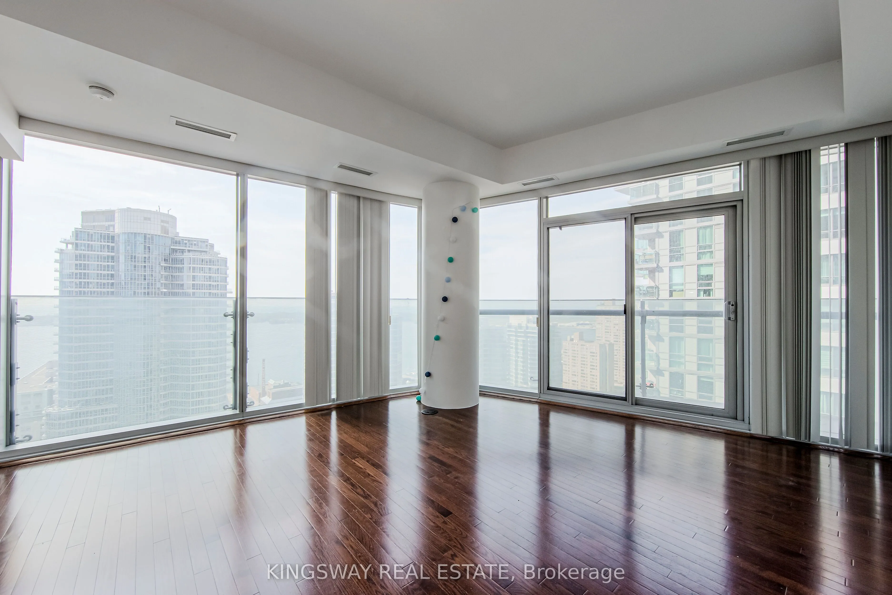 12 York Street, #2604