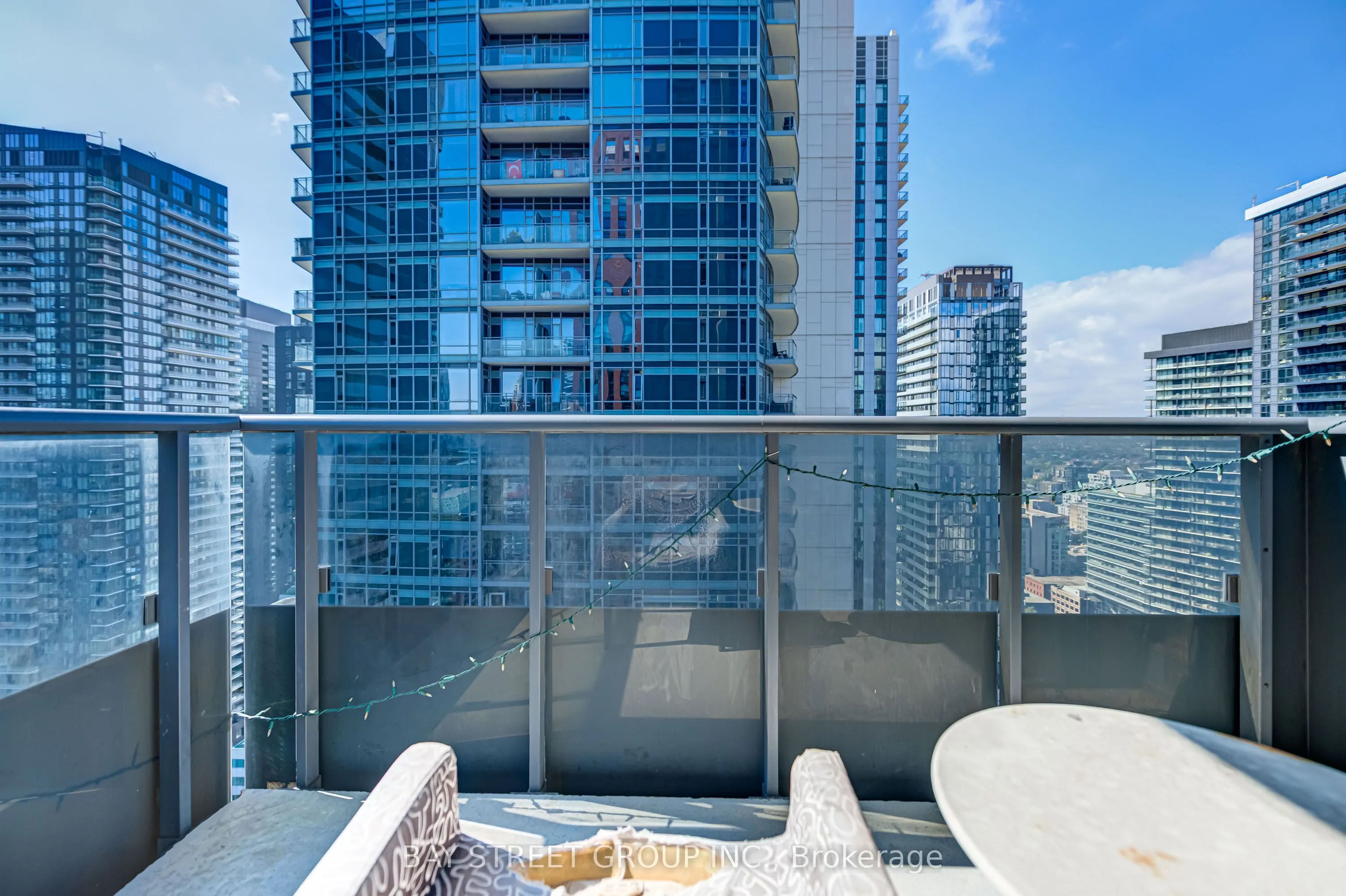 295 Adelaide Street W, #3409