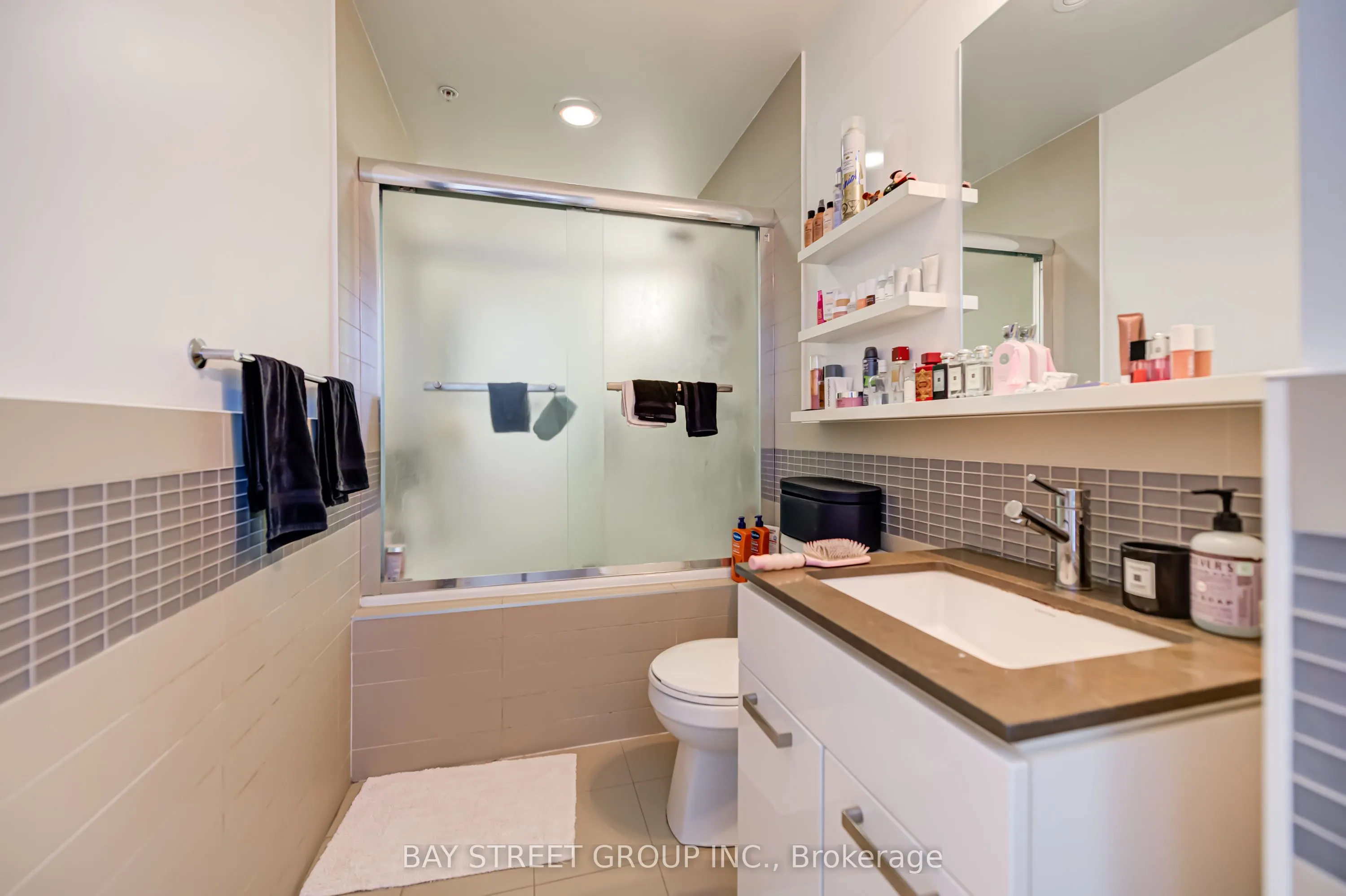 295 Adelaide Street W, #3409
