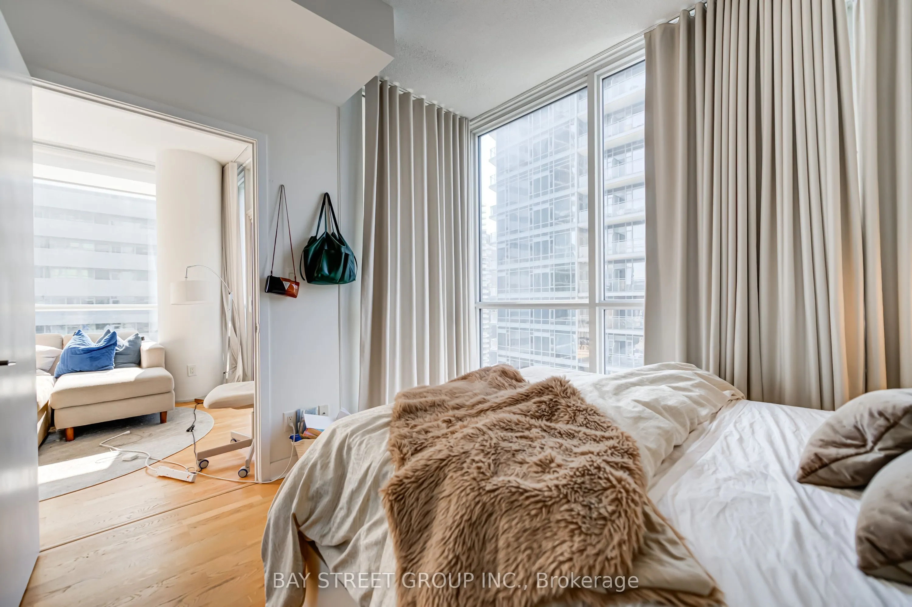 295 Adelaide Street W, #3409