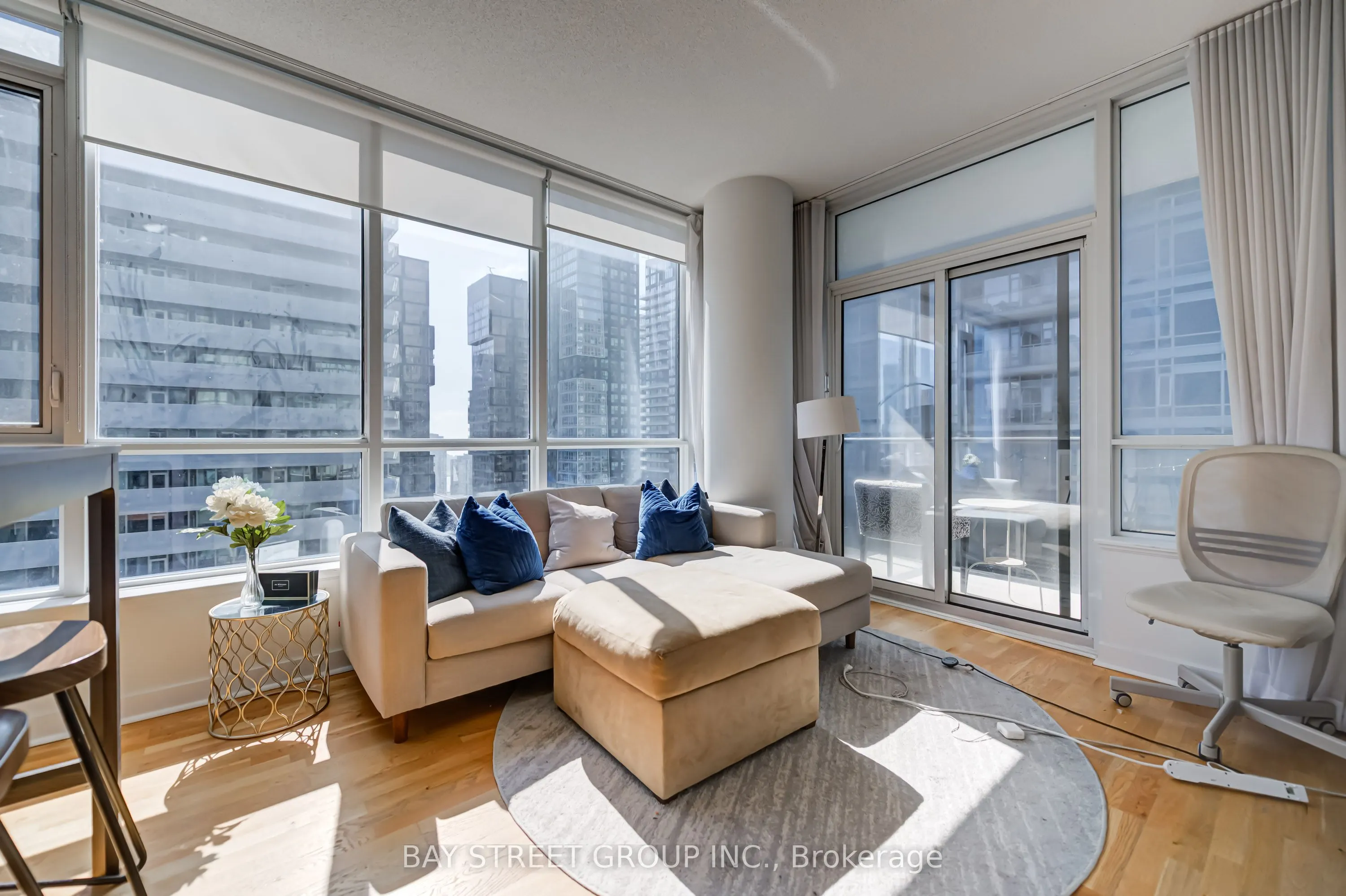 295 Adelaide Street W, #3409