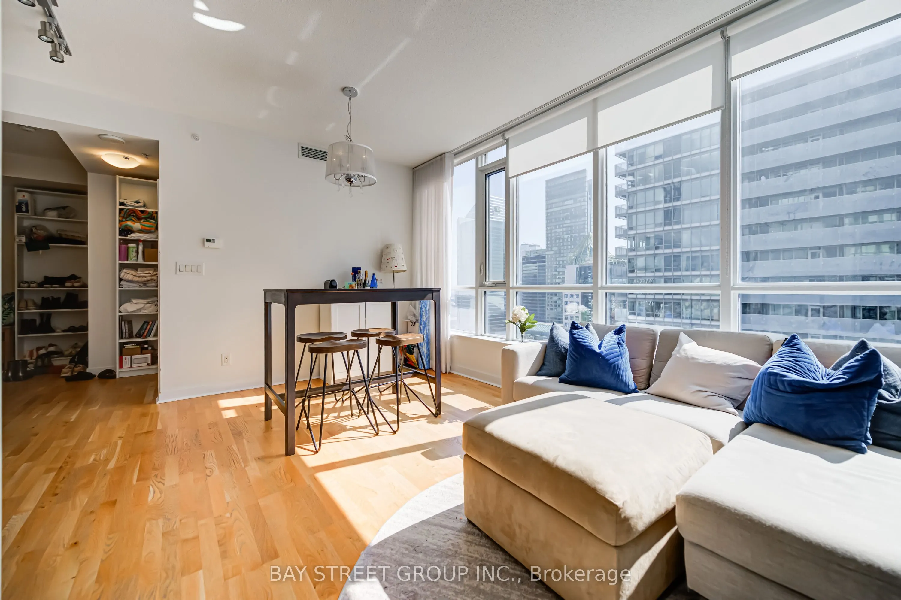 295 Adelaide Street W, #3409