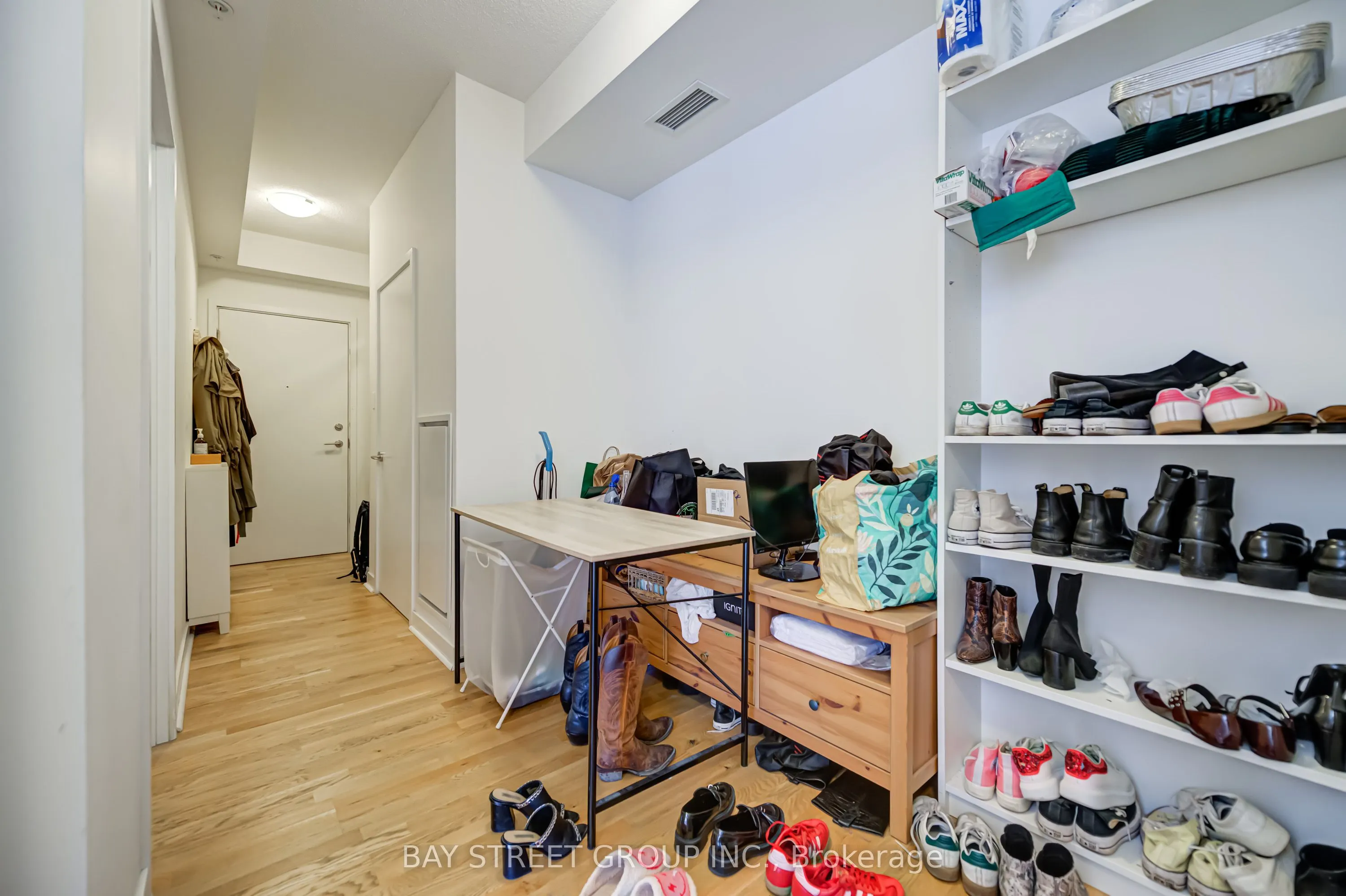 295 Adelaide Street W, #3409