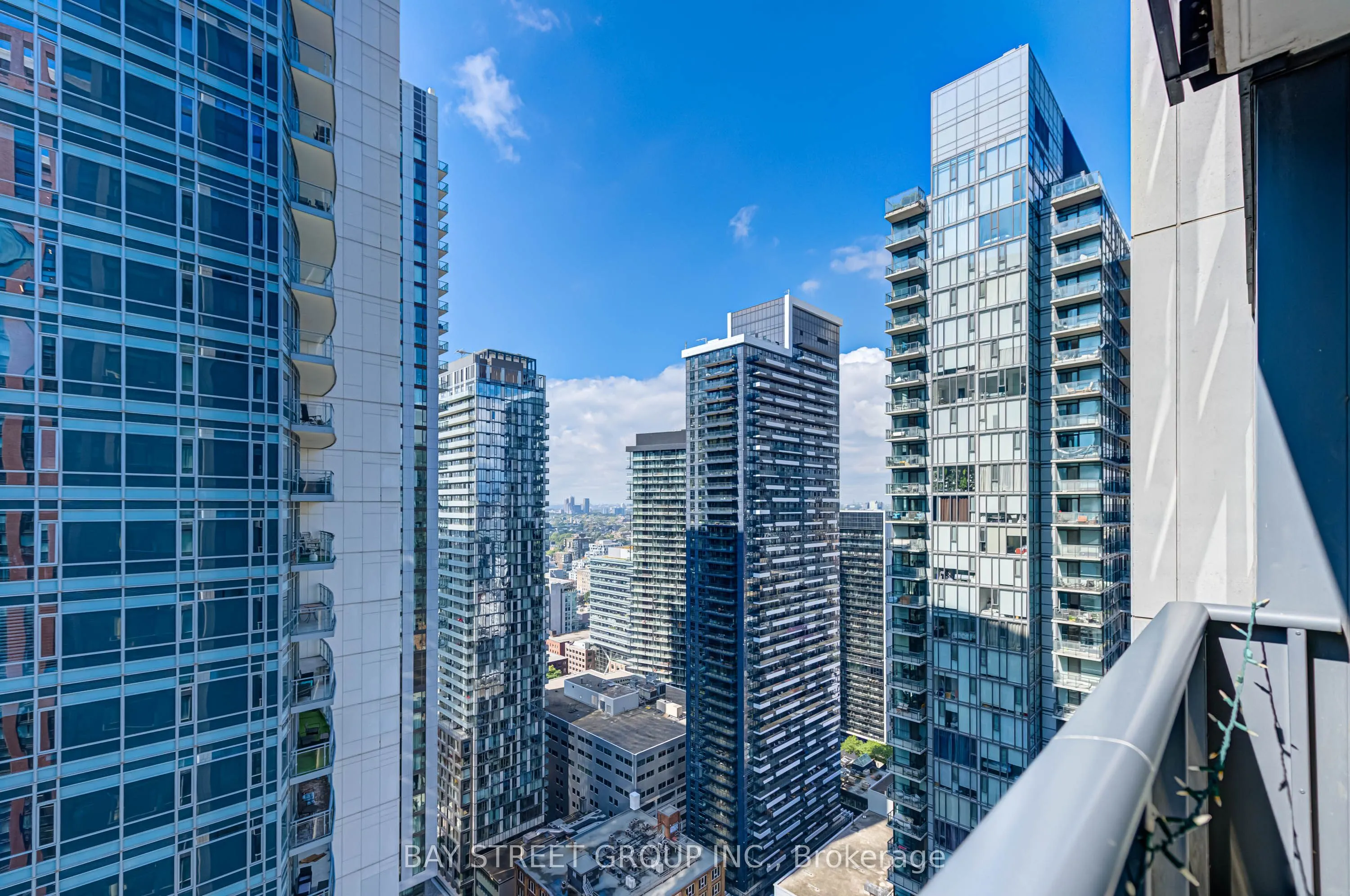 295 Adelaide Street W, #3409