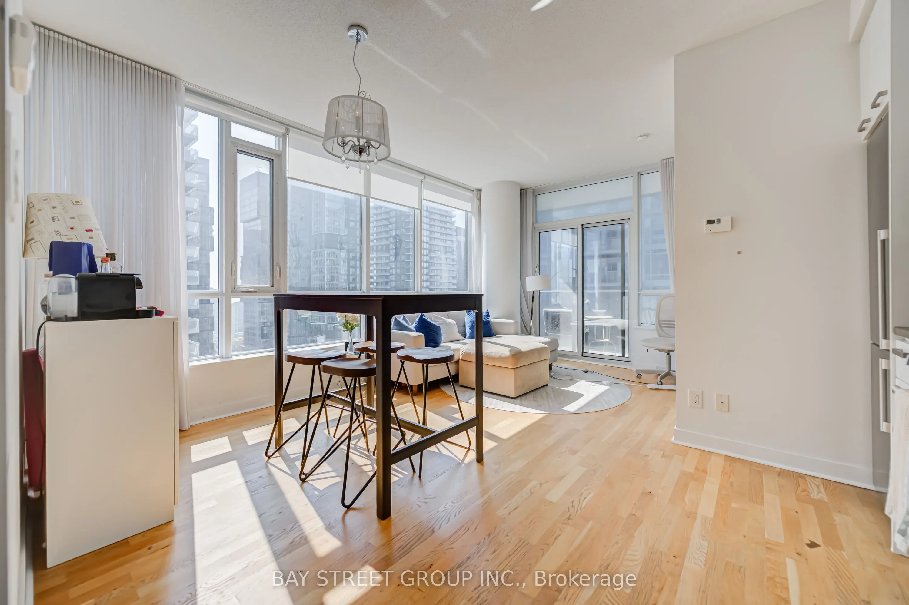 295 Adelaide Street W, #3409