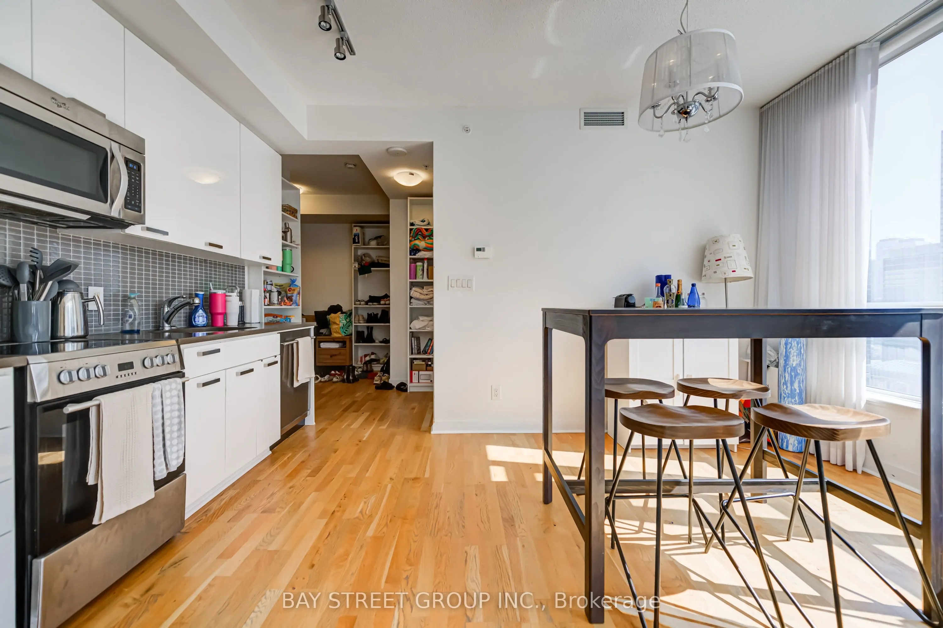 295 Adelaide Street W, #3409