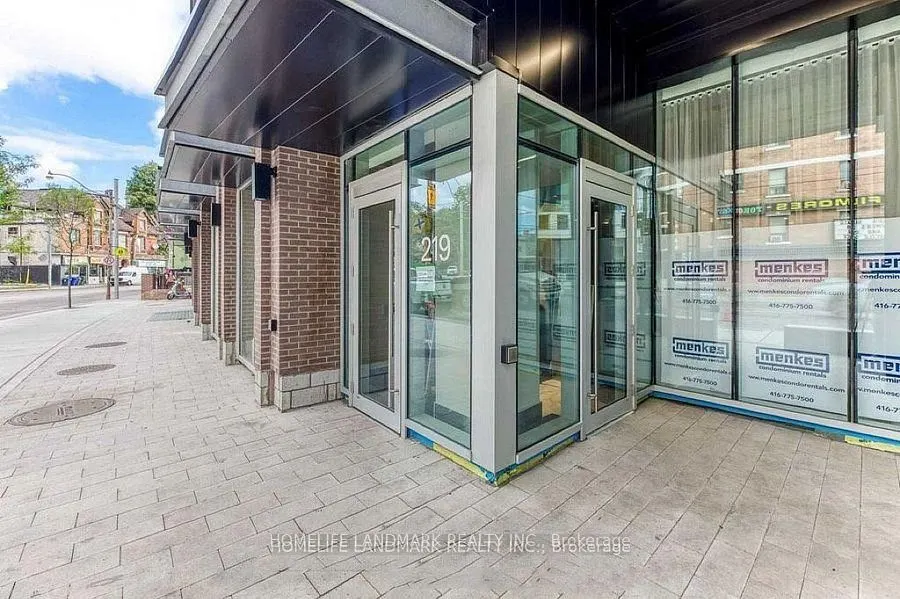219 Dundas Street E, #1111