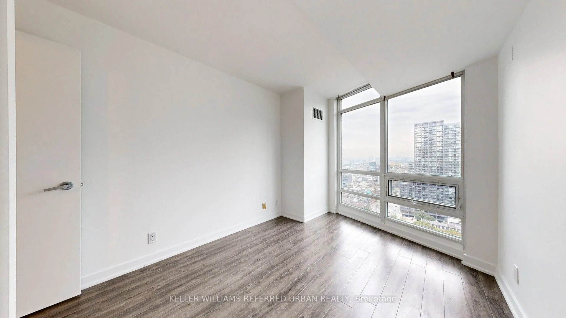 397 Front Street W, #3508