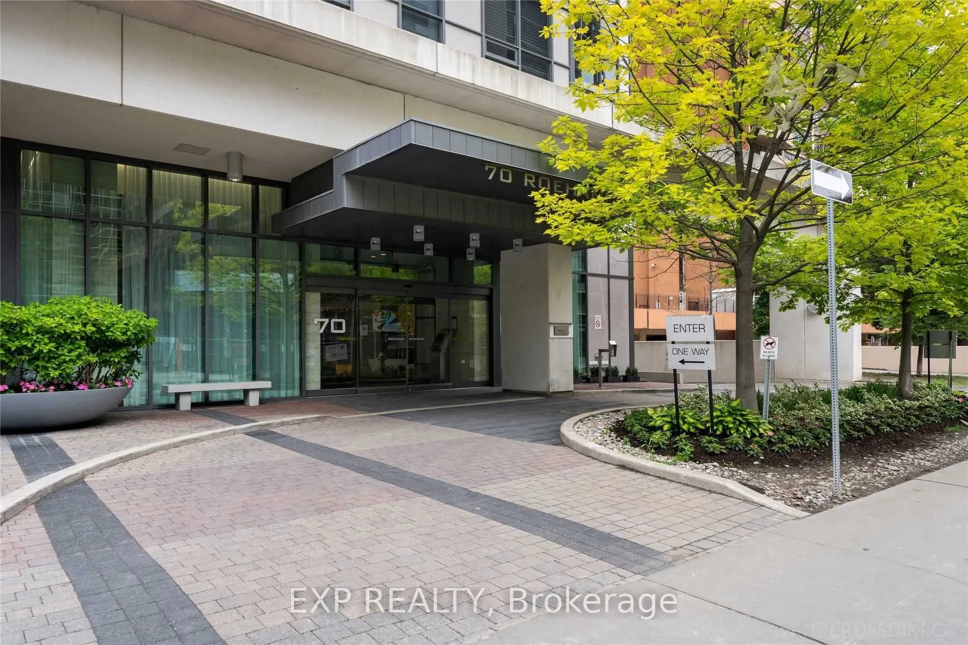 70 Roehampton Avenue, #2311