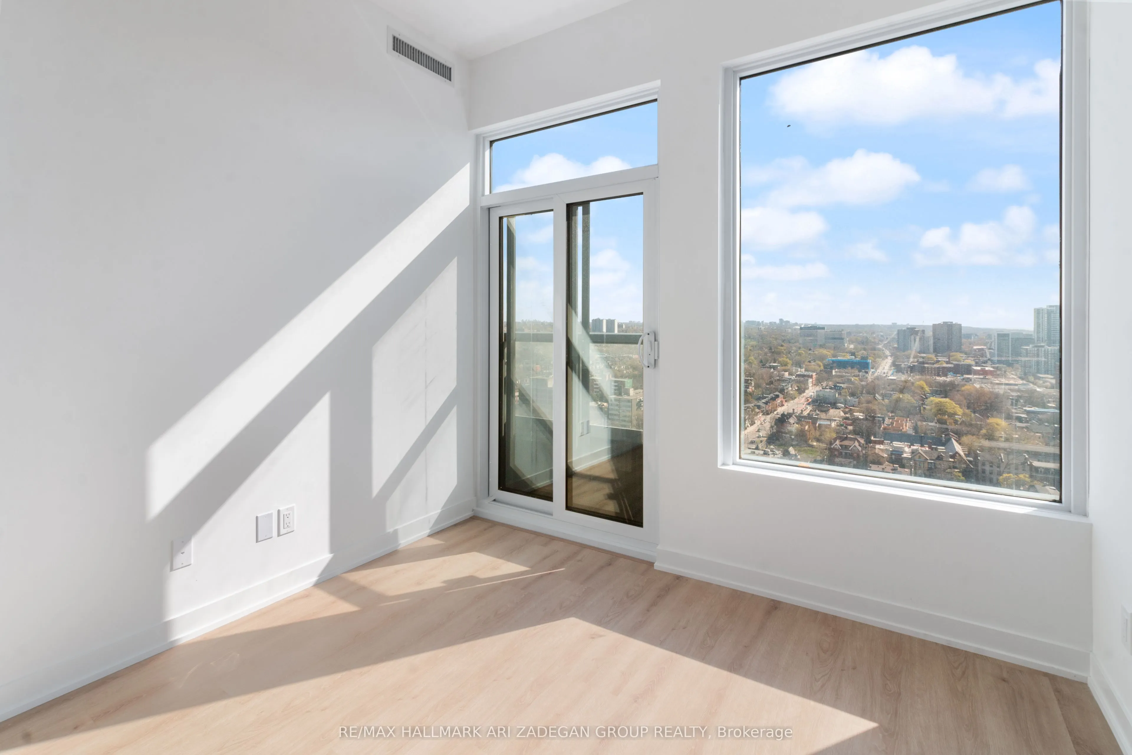 319 Jarvis Street, #2511