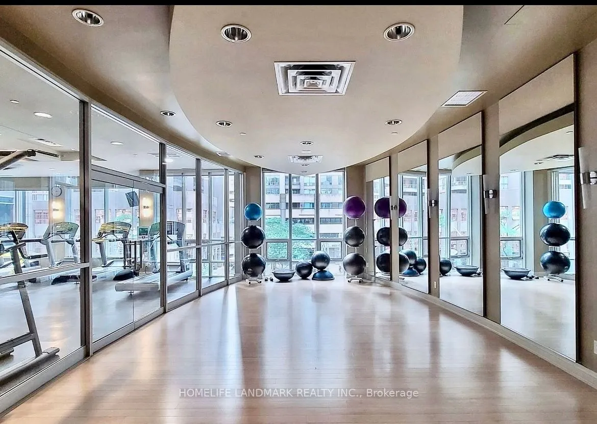 763 Bay Street, #1104