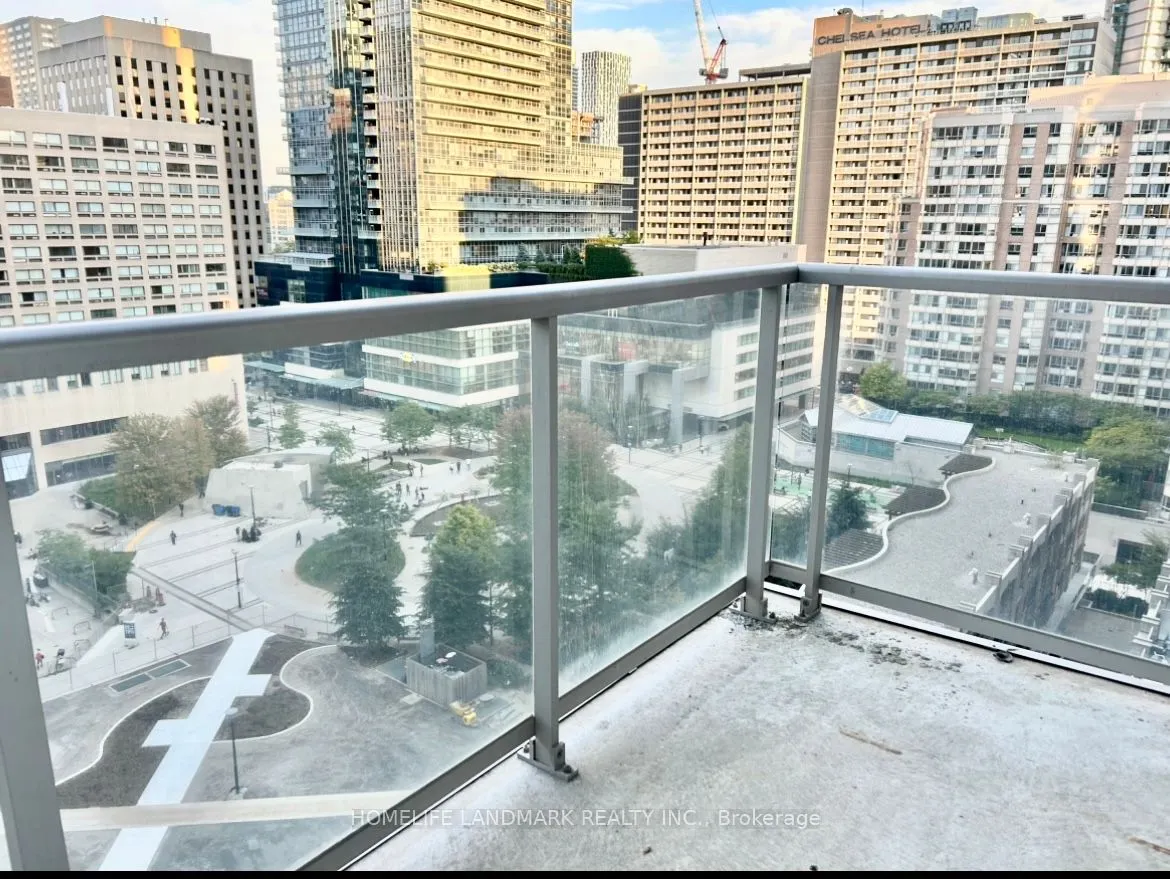 763 Bay Street, #1104