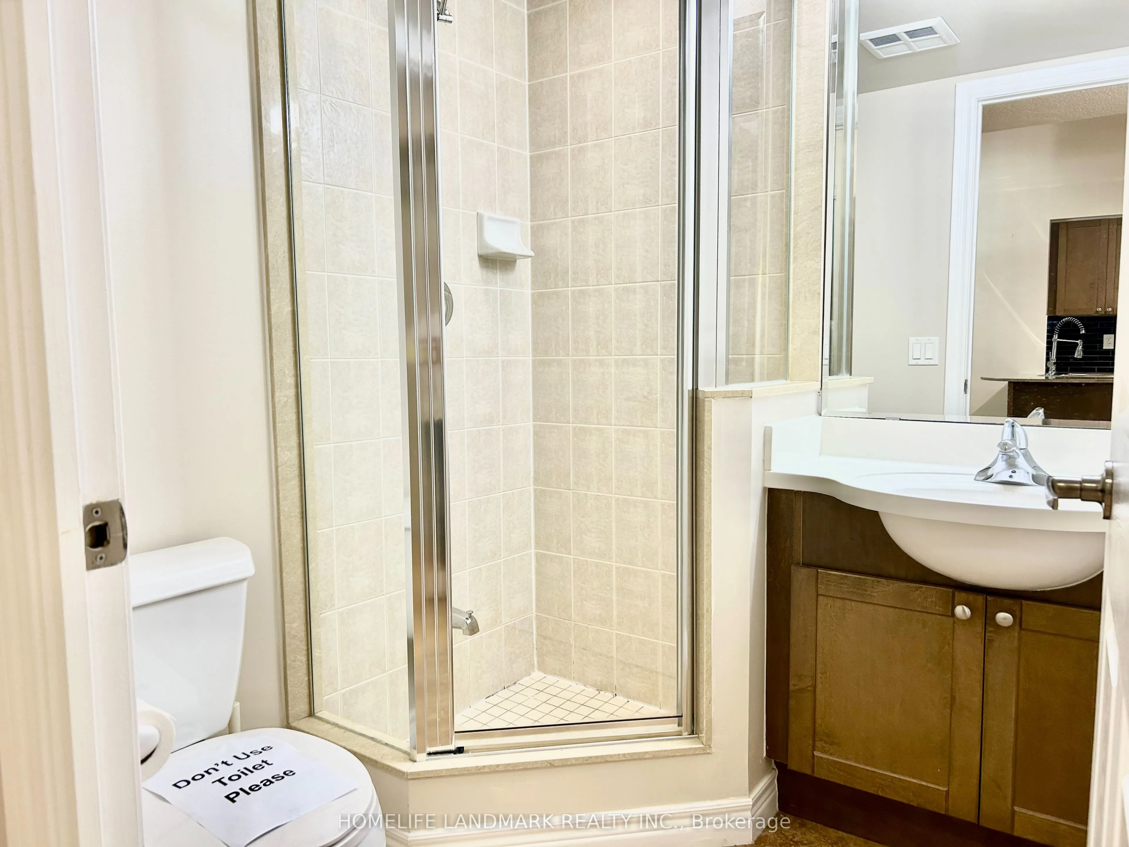 763 Bay Street, #1104