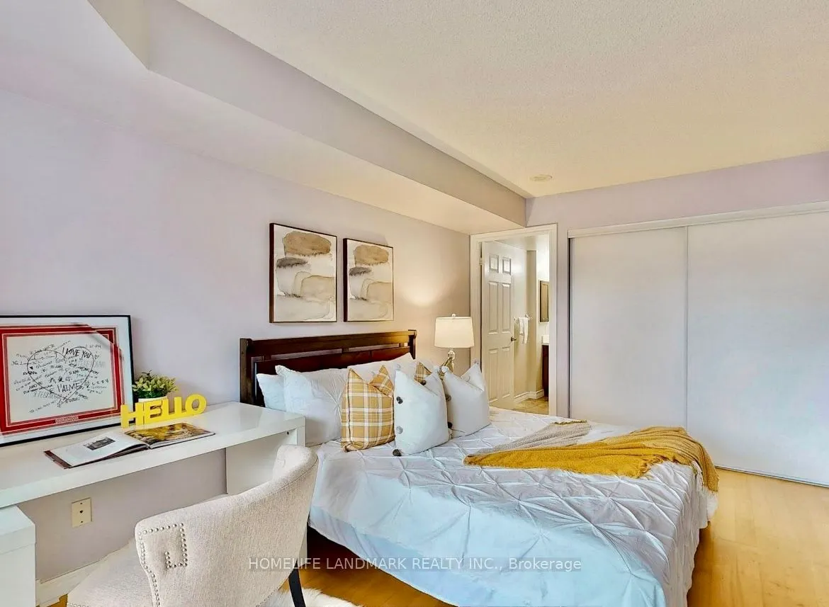 763 Bay Street, #1104