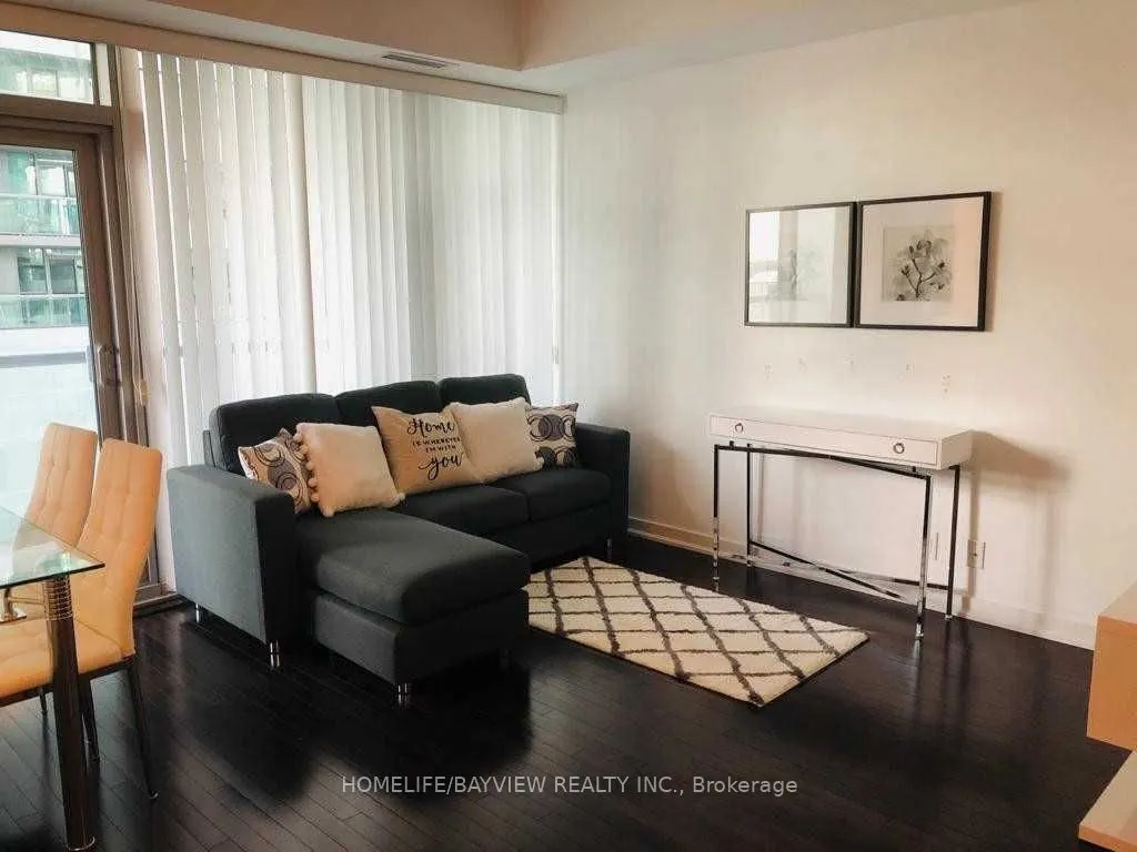 12 York Street, #1605