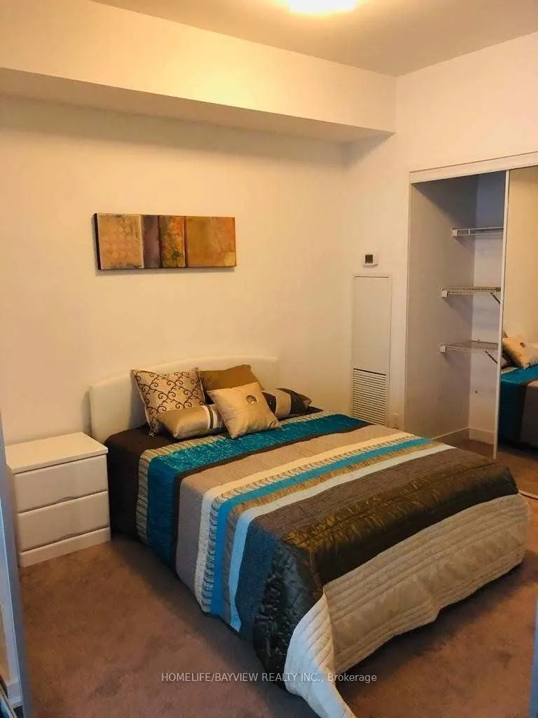 12 York Street, #1605