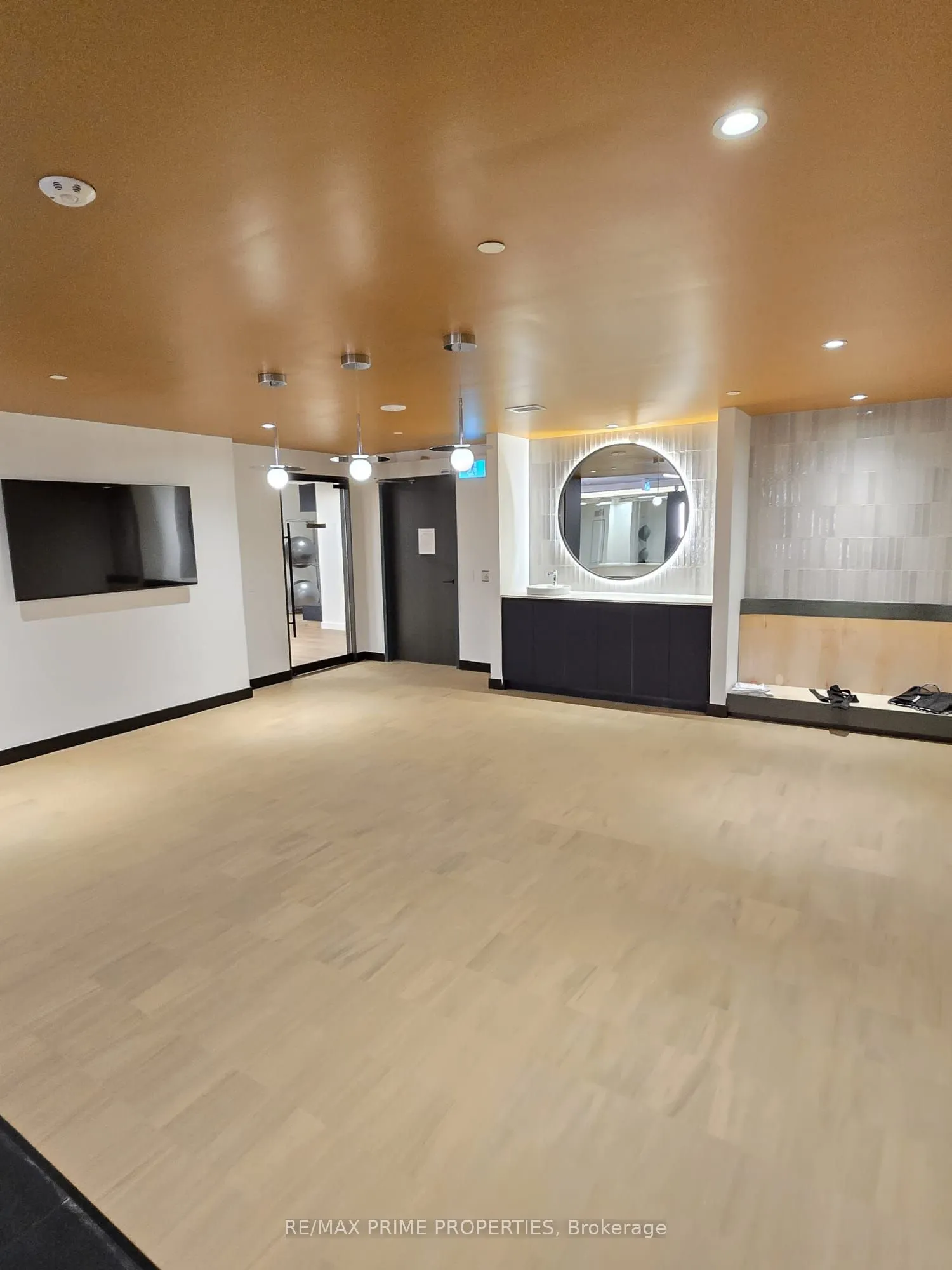 181 Sterling Road E, #1219