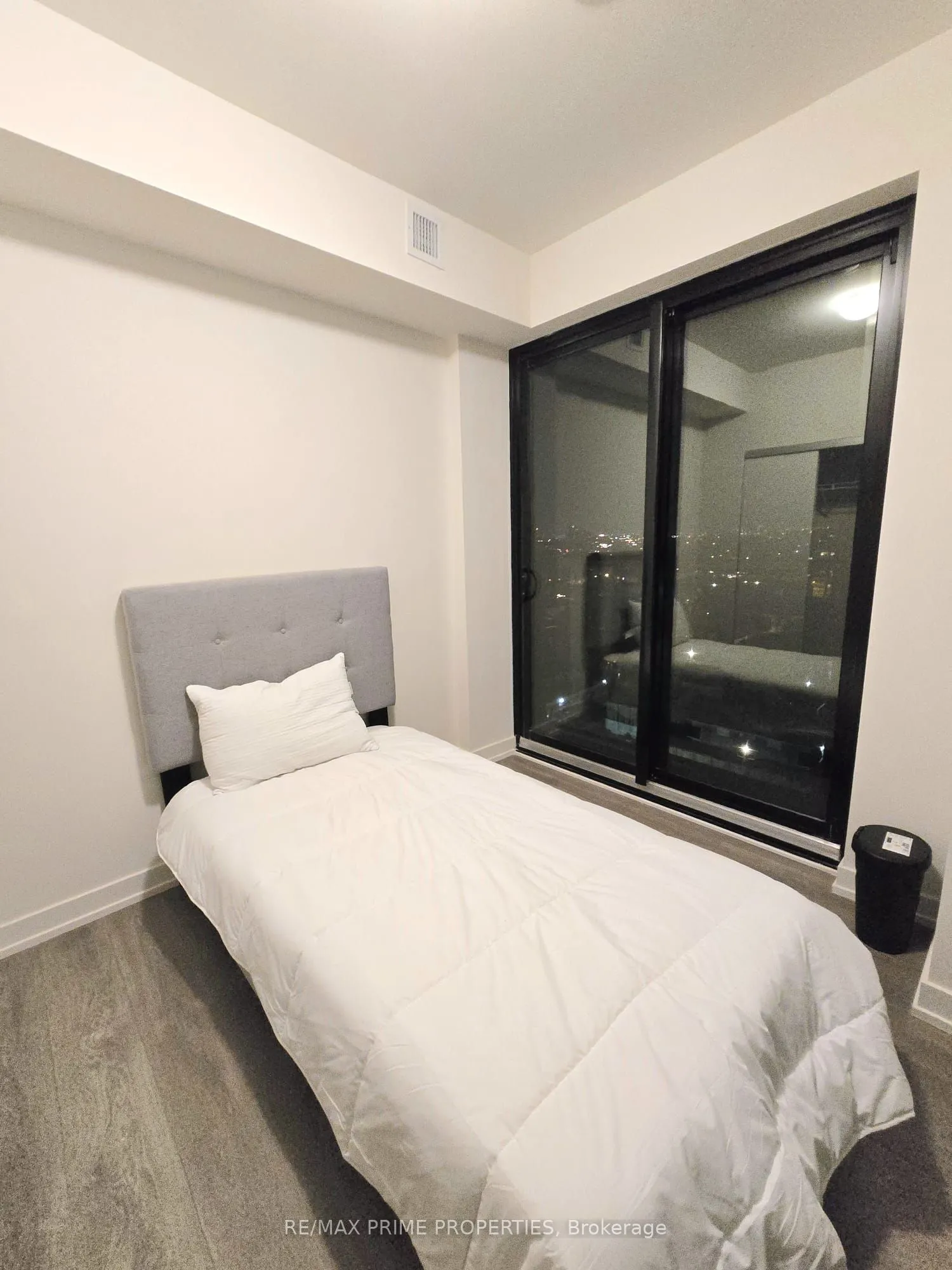 181 Sterling Road E, #1219