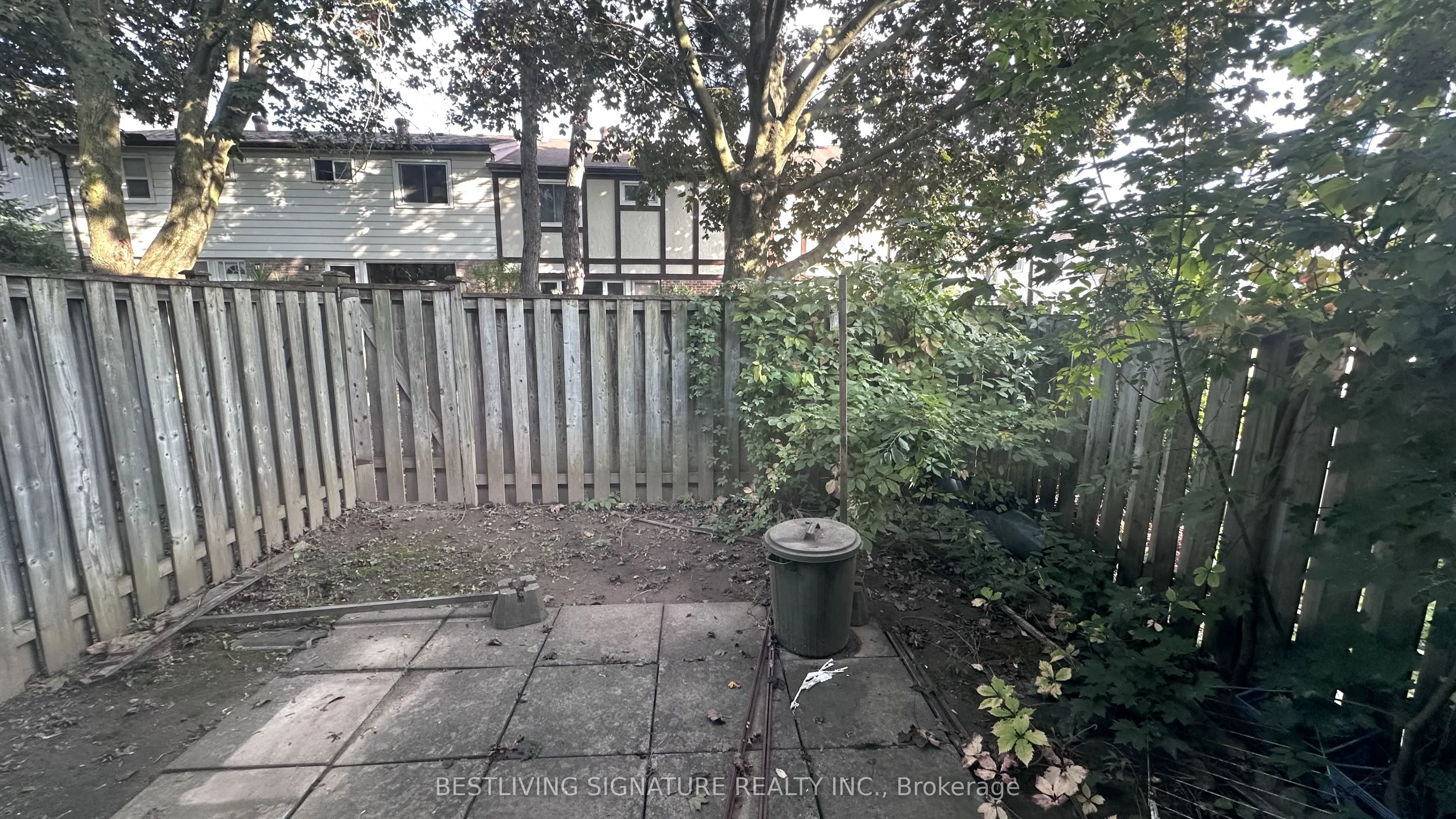 77 Crab Appleway, #77