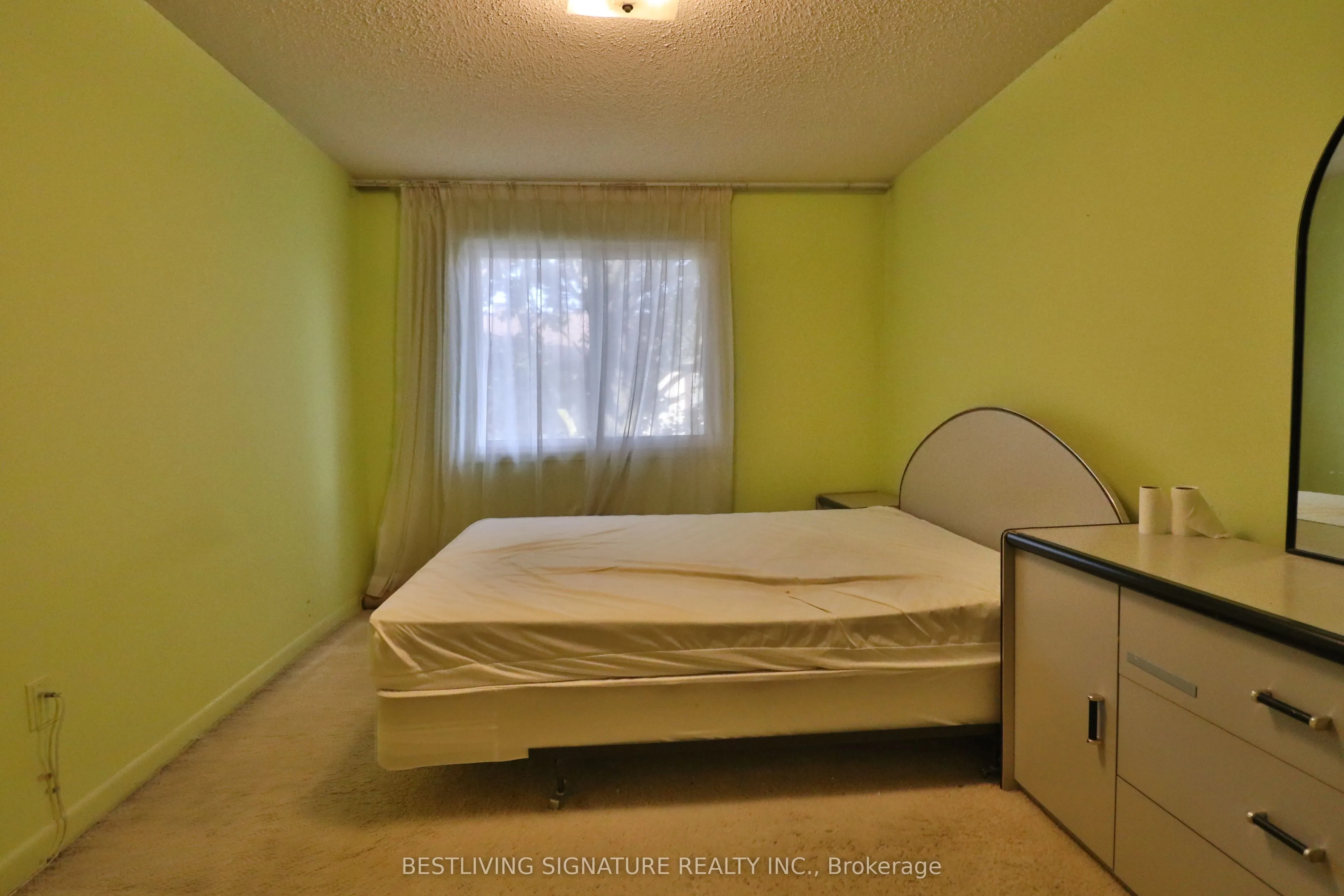 77 Crab Appleway, #77