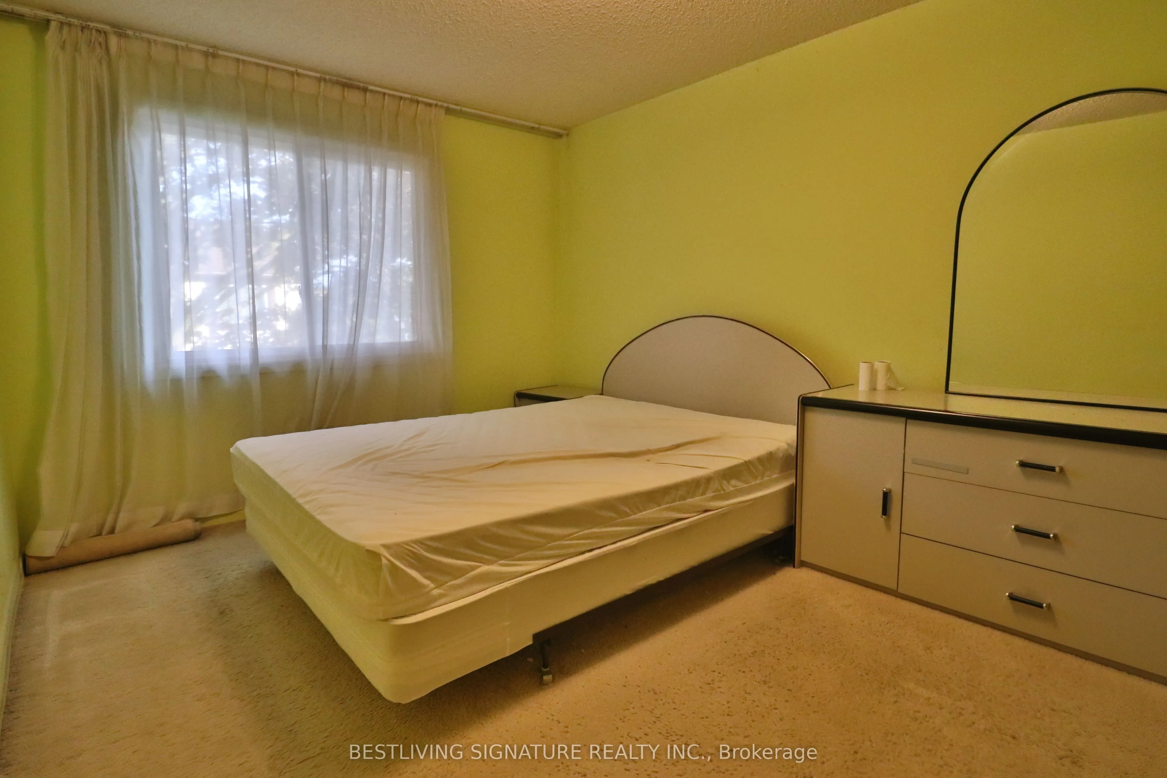 77 Crab Appleway, #77