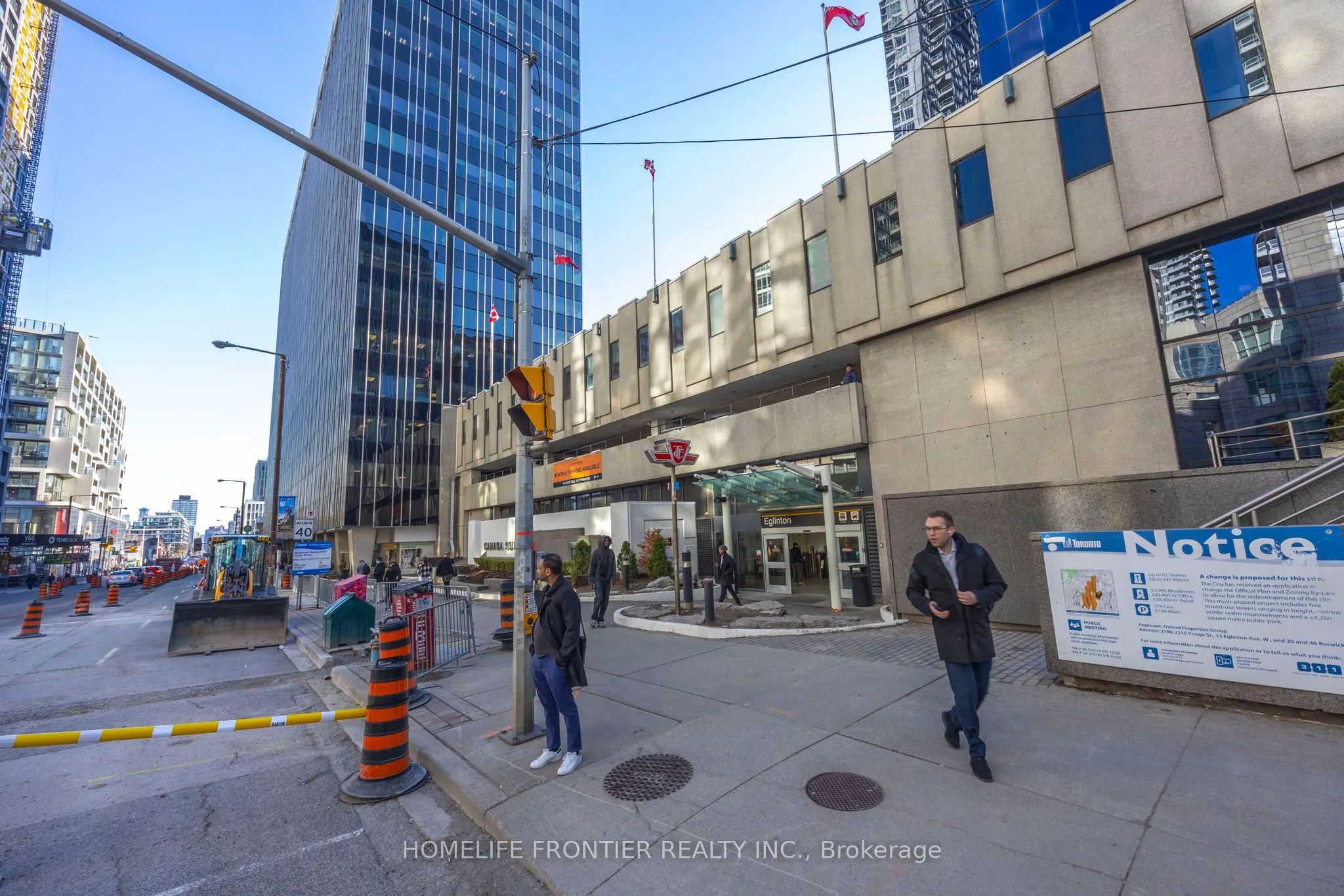 117 Broadway Avenue N, #3211