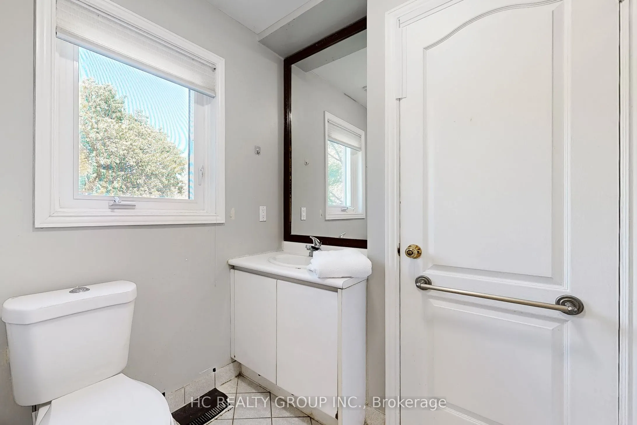 348 Greenfield Avenue