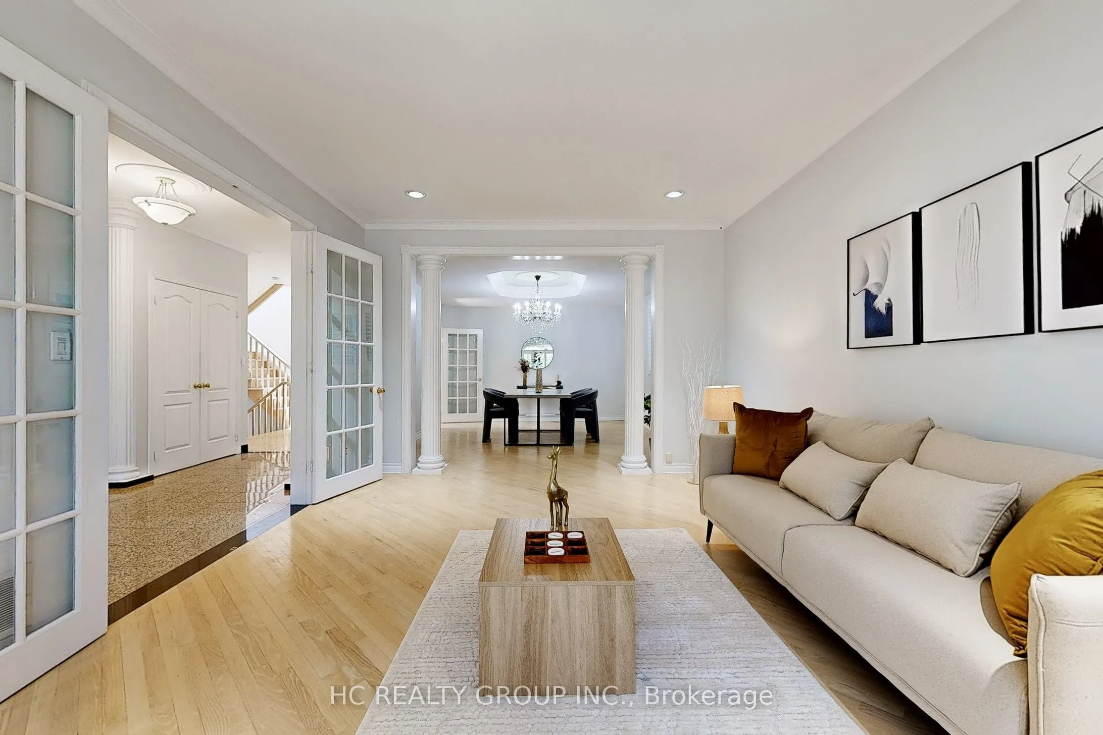 348 Greenfield Avenue
