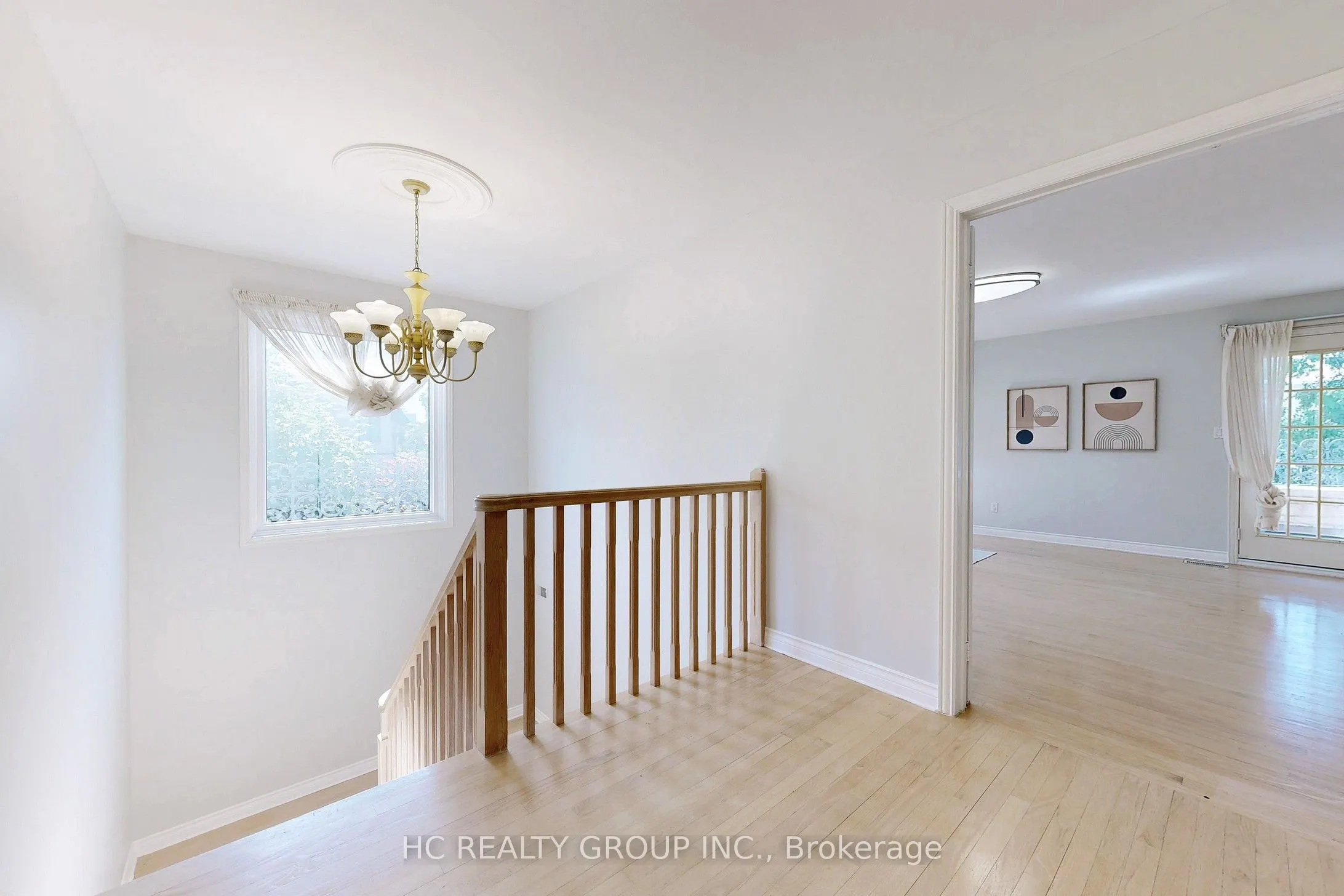 348 Greenfield Avenue