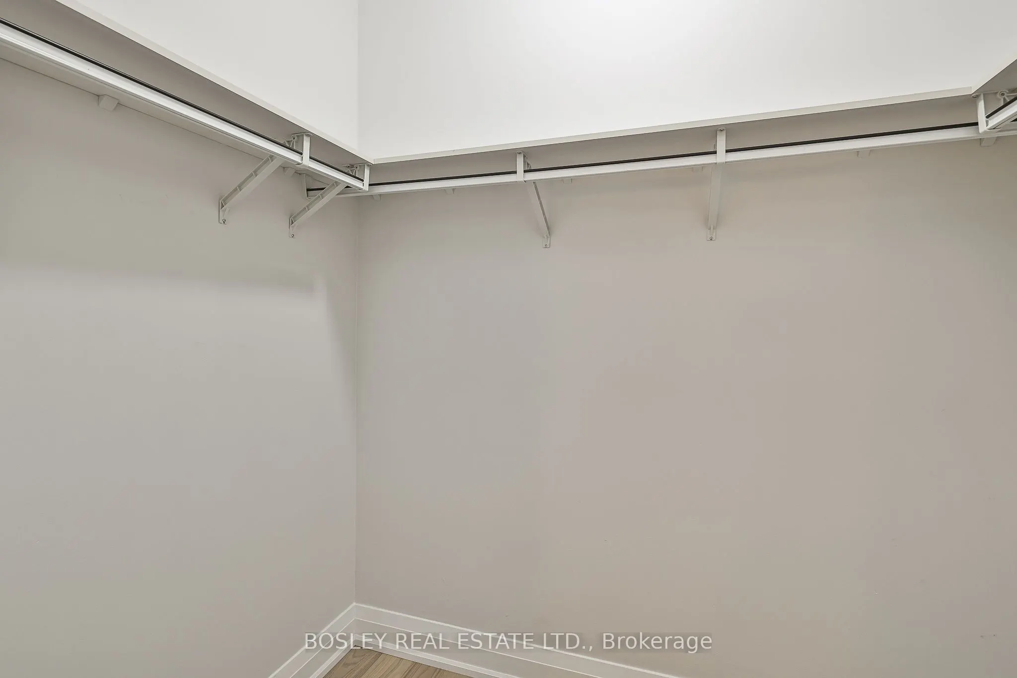 1430 Yonge Street, #201