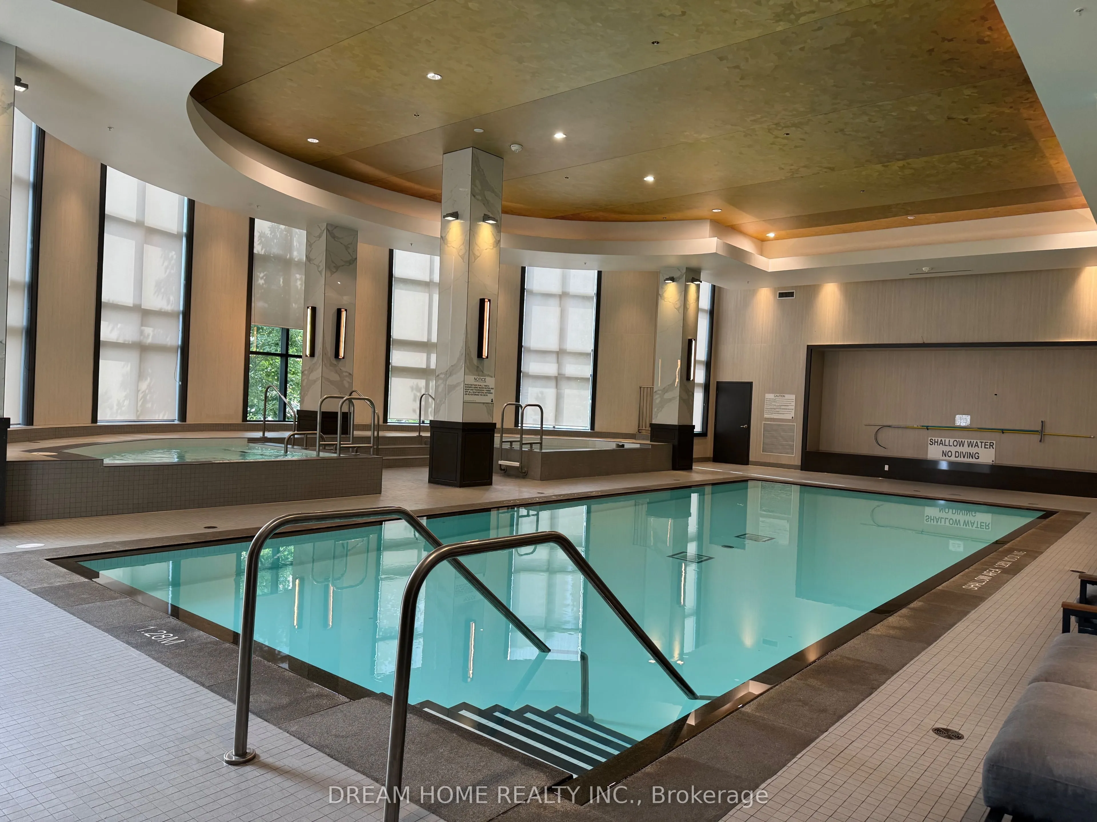 56 Forest Manor Road, #2303