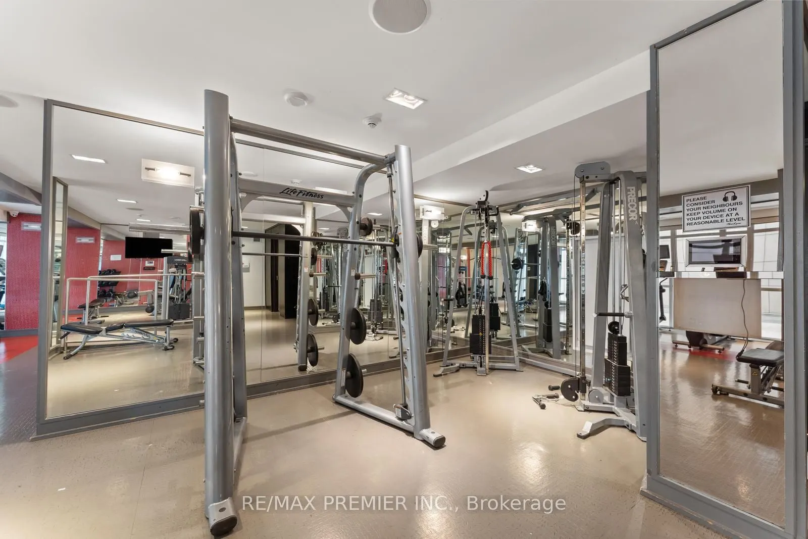 5 Hanna Avenue, #301