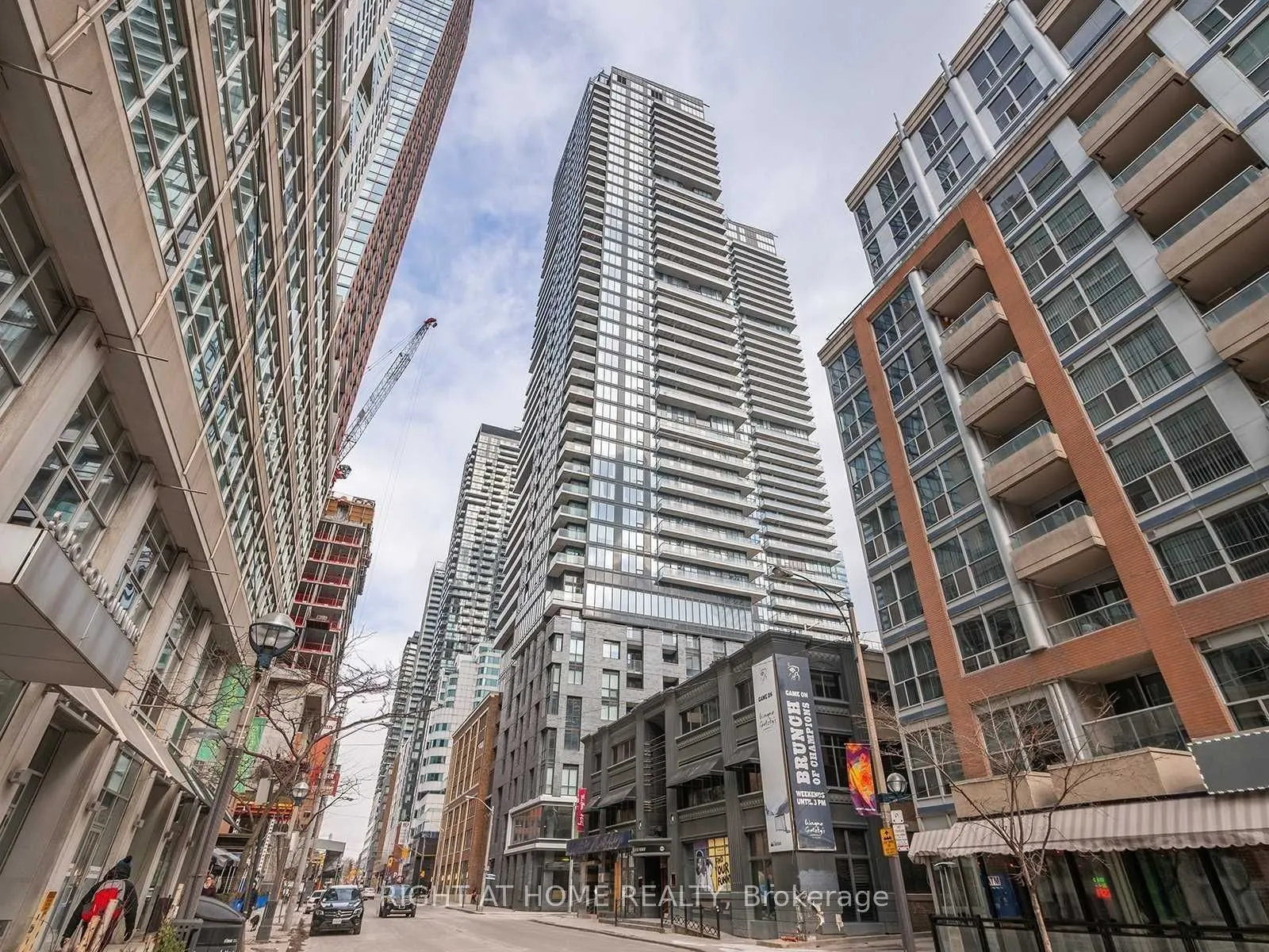 115 Blue Jays Way, #311