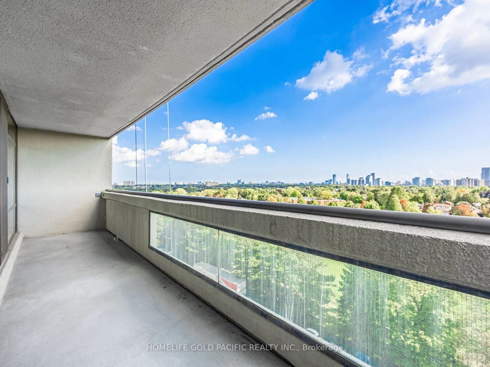 1555 Finch Avenue E, #907