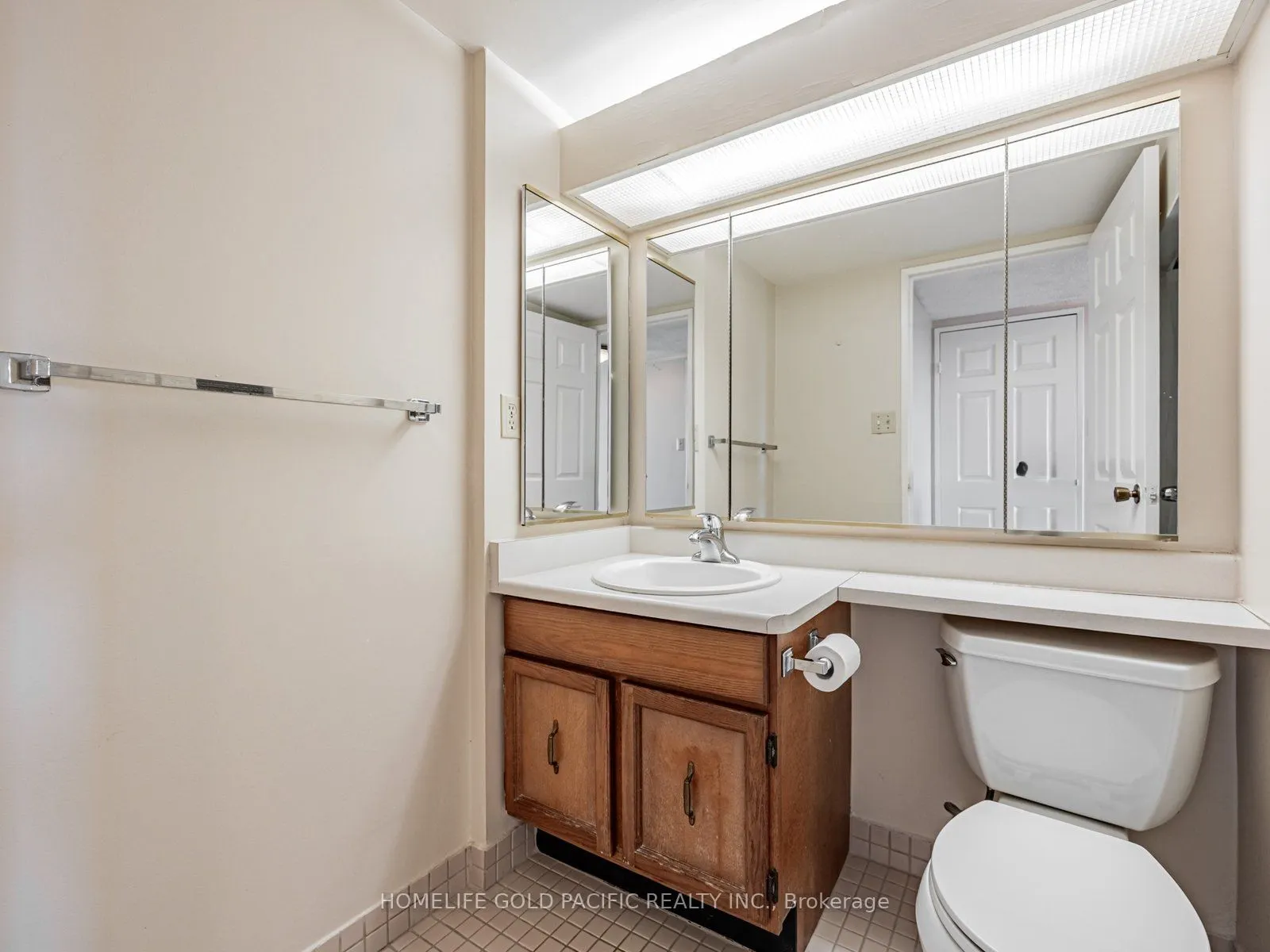 1555 Finch Avenue E, #907