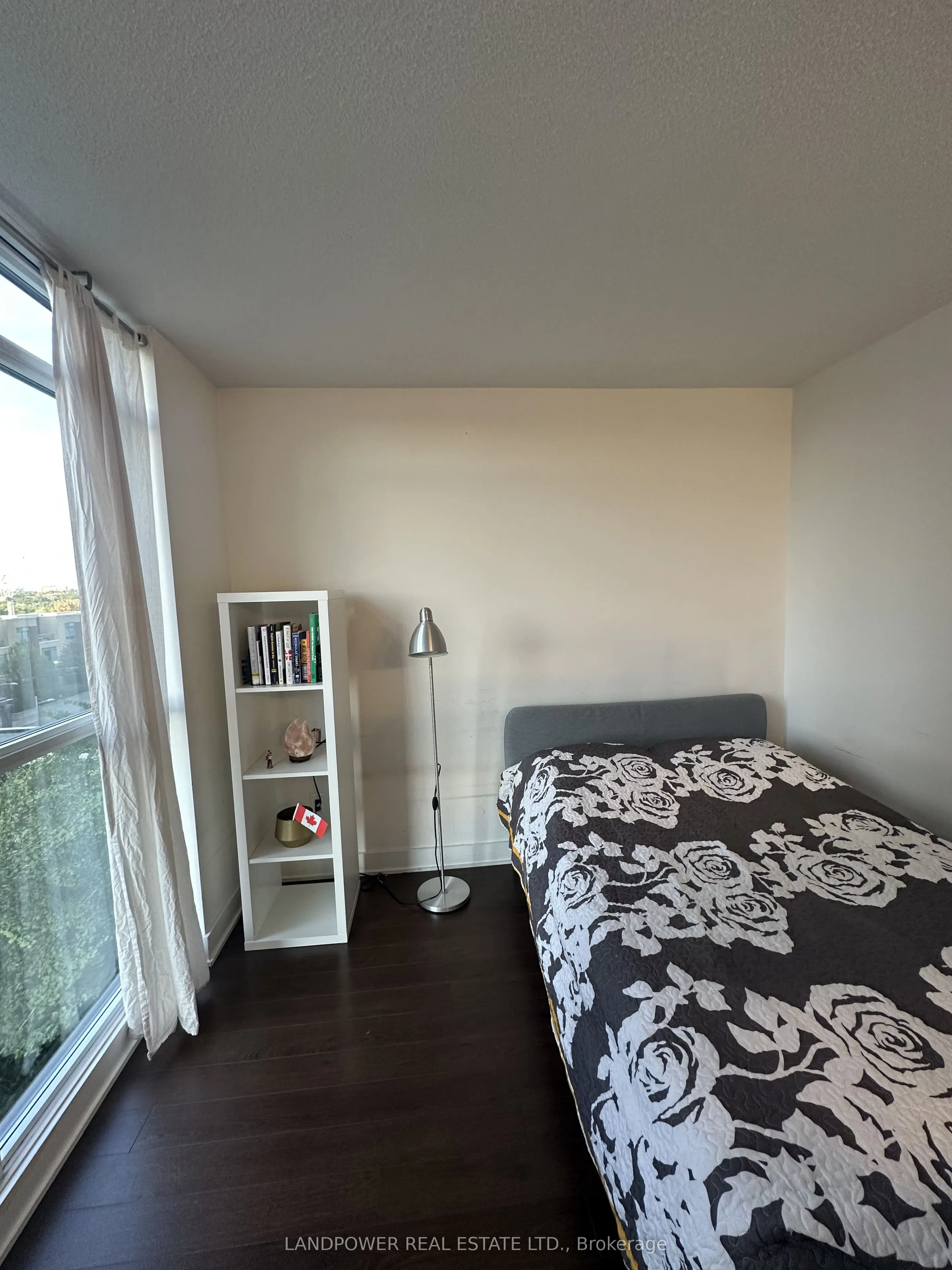 19 Singer Court, #509B