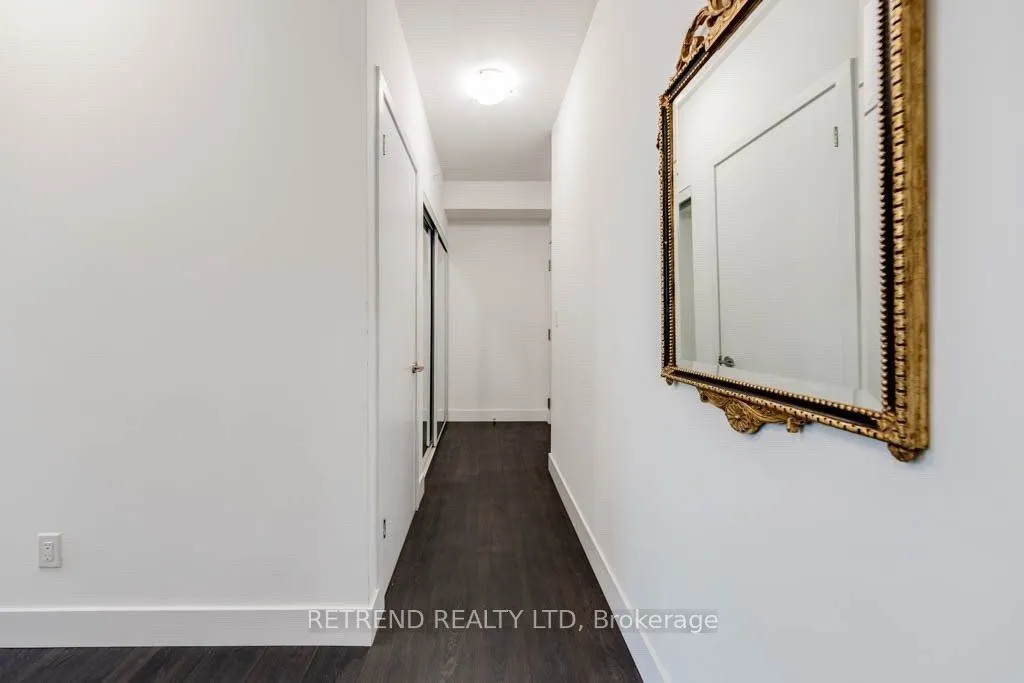39 Sherbourne Street, #704