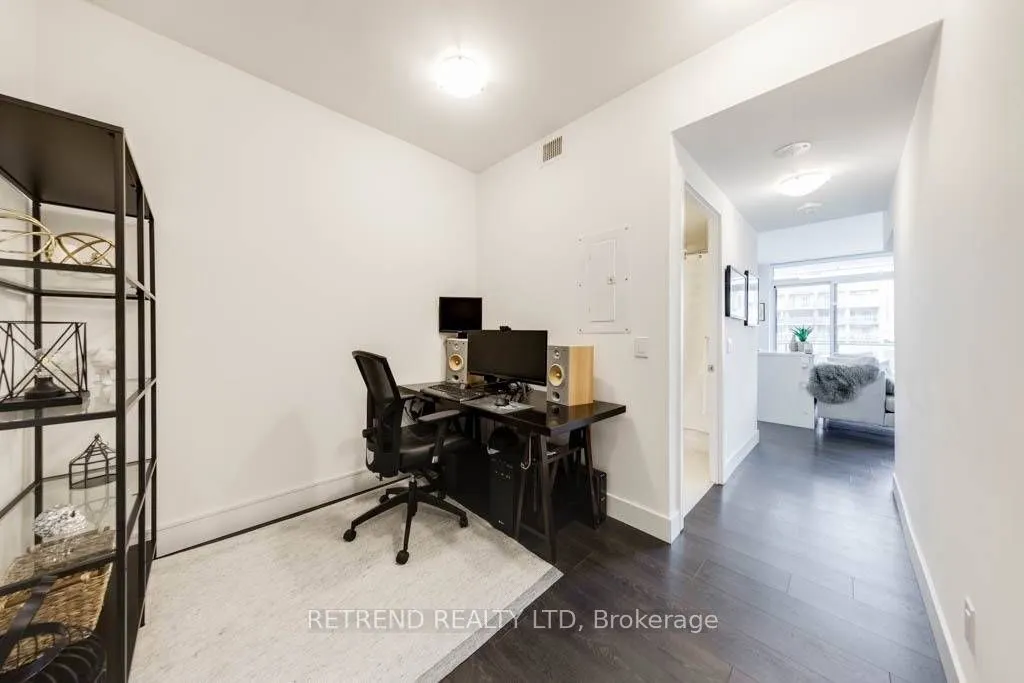39 Sherbourne Street, #704