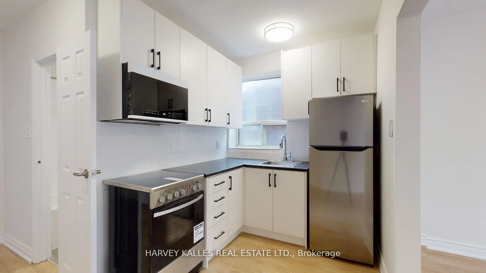 399 Dupont Street, #103